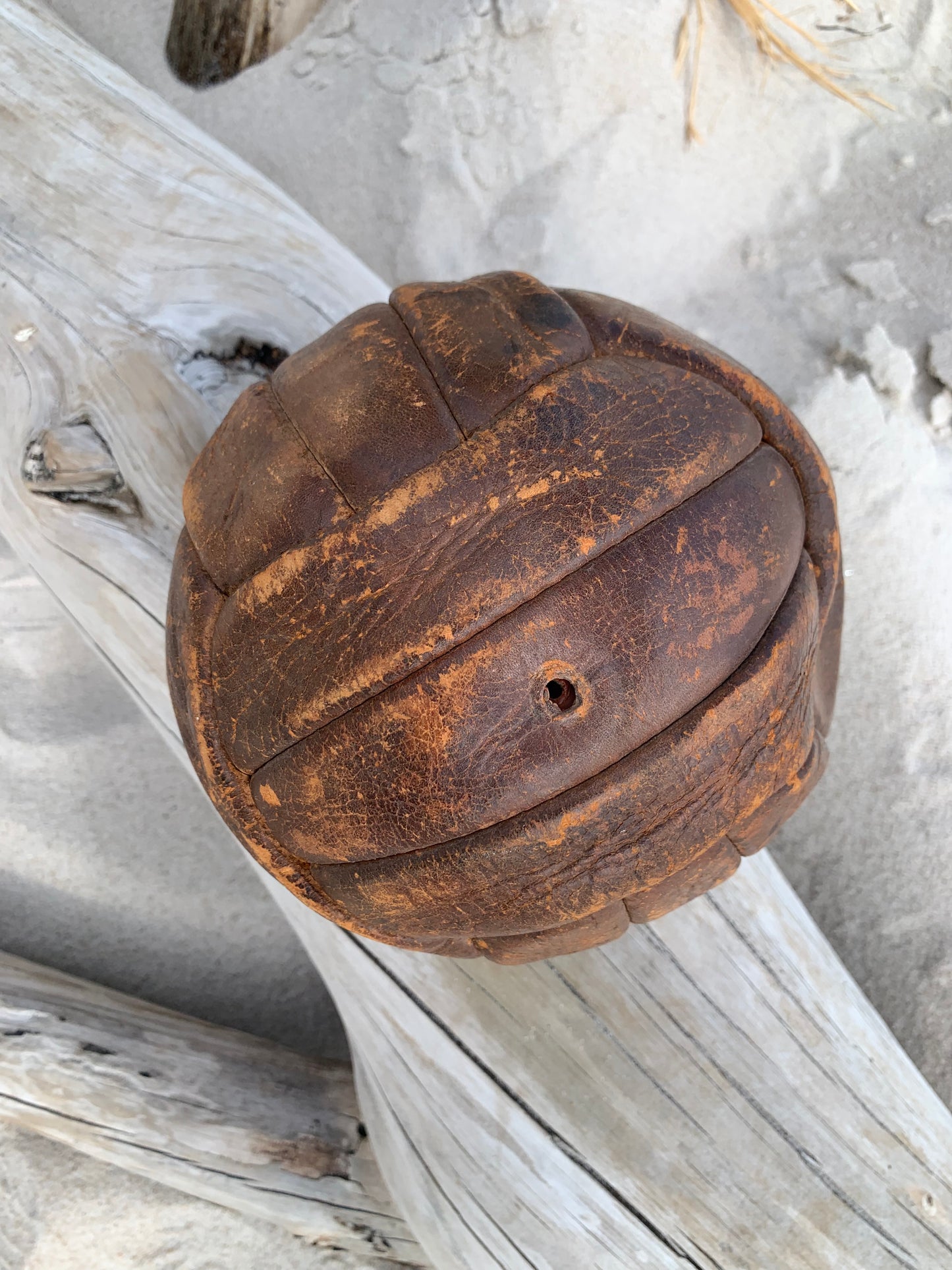 Dekorativer Lederball