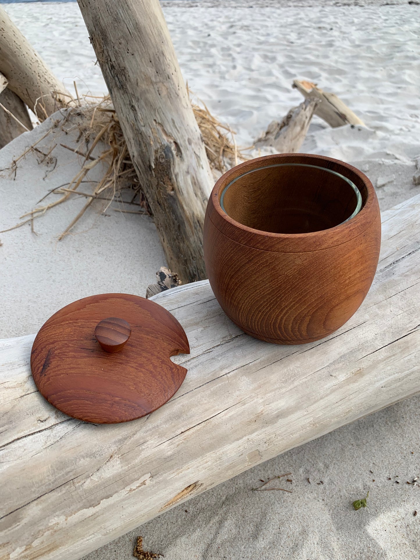 Glas aus Teakholz mit Deckel und Glas