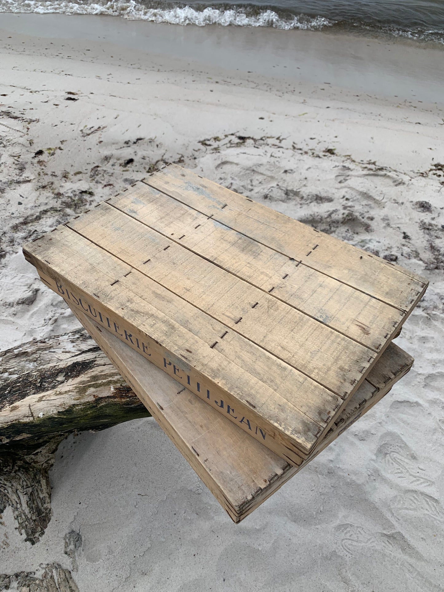 Dekorative Box mit Deckel
