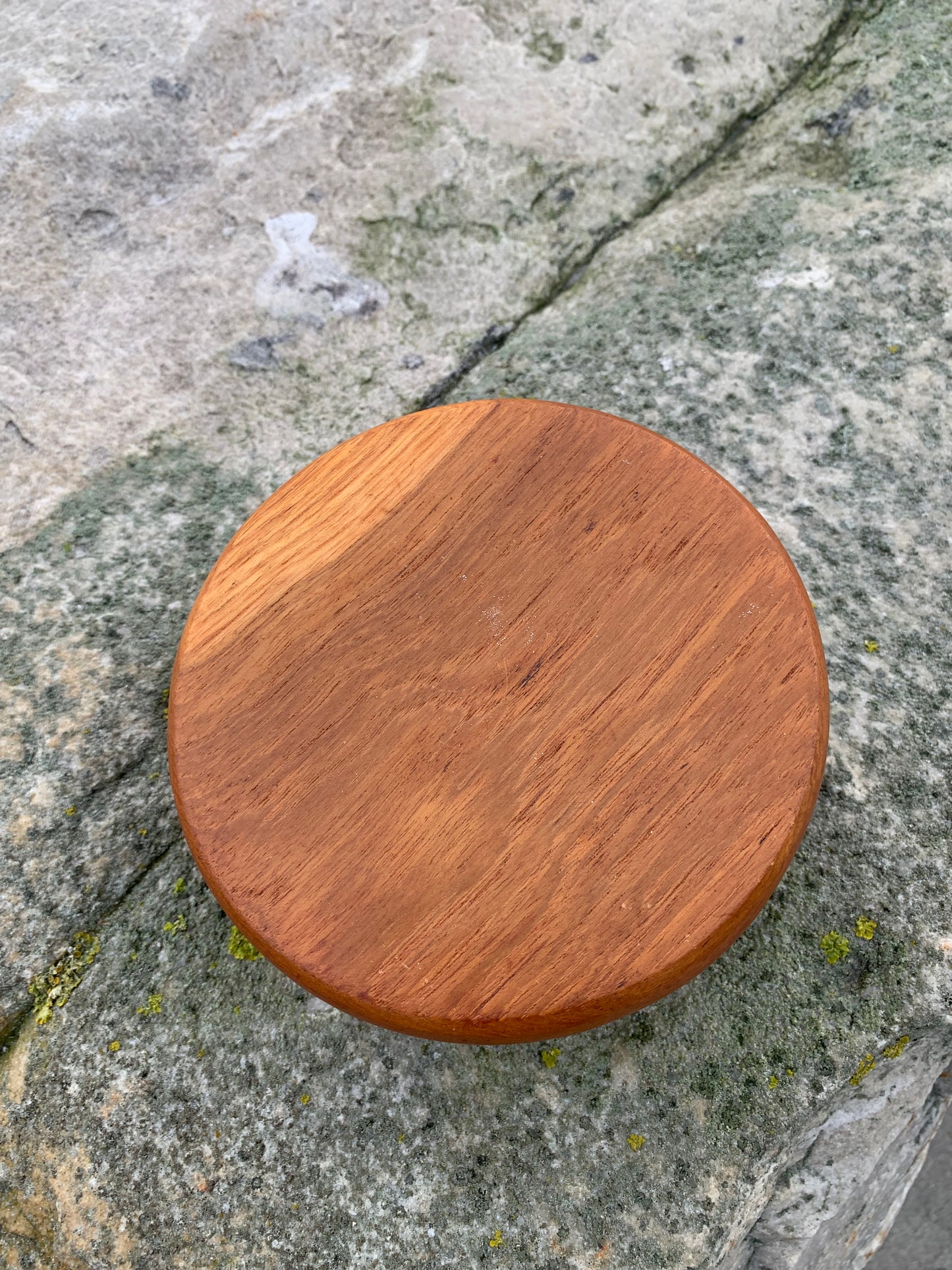 Schüssel aus Teakholz