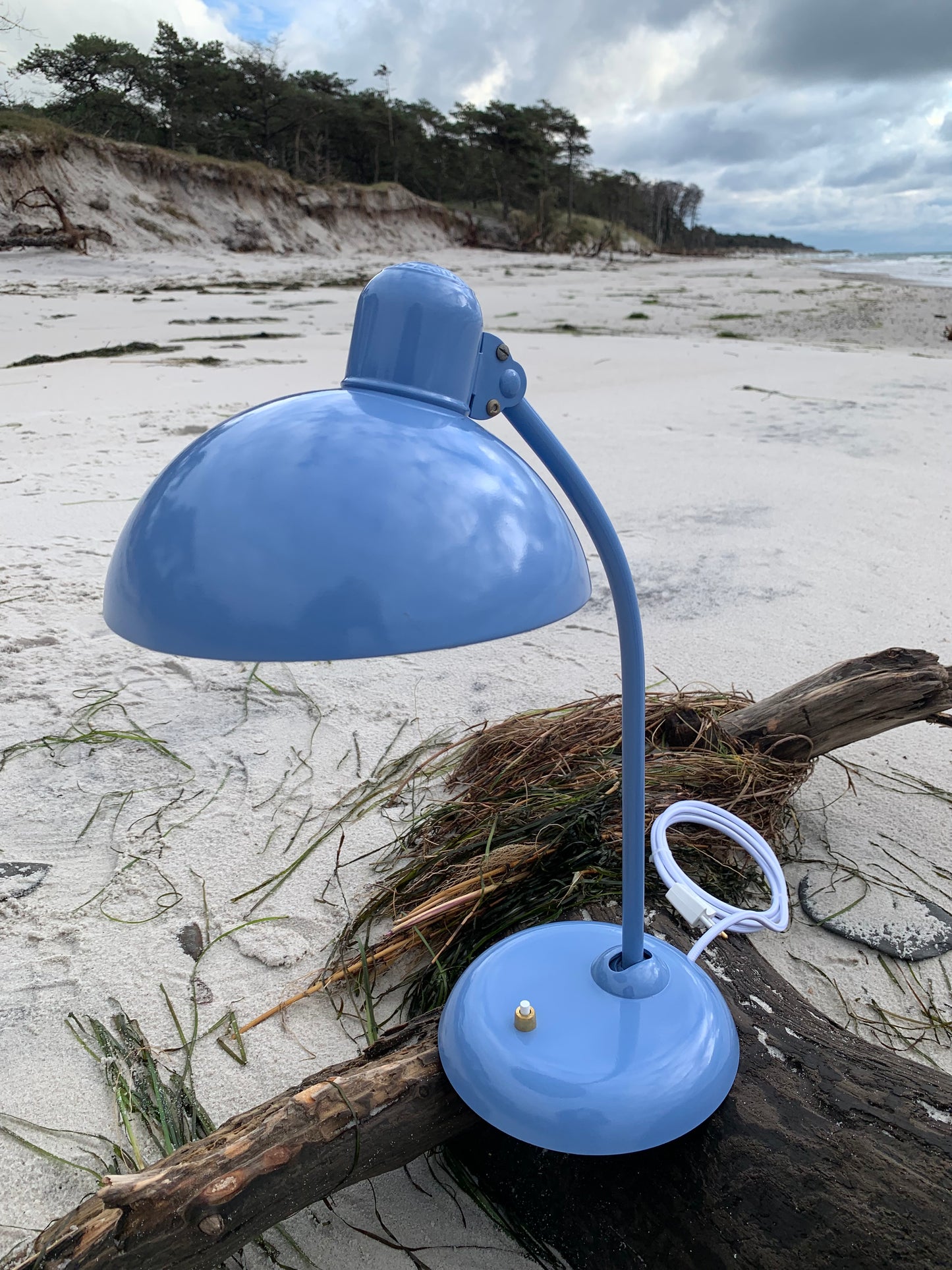 Kaiser Idell 6556 - Blau