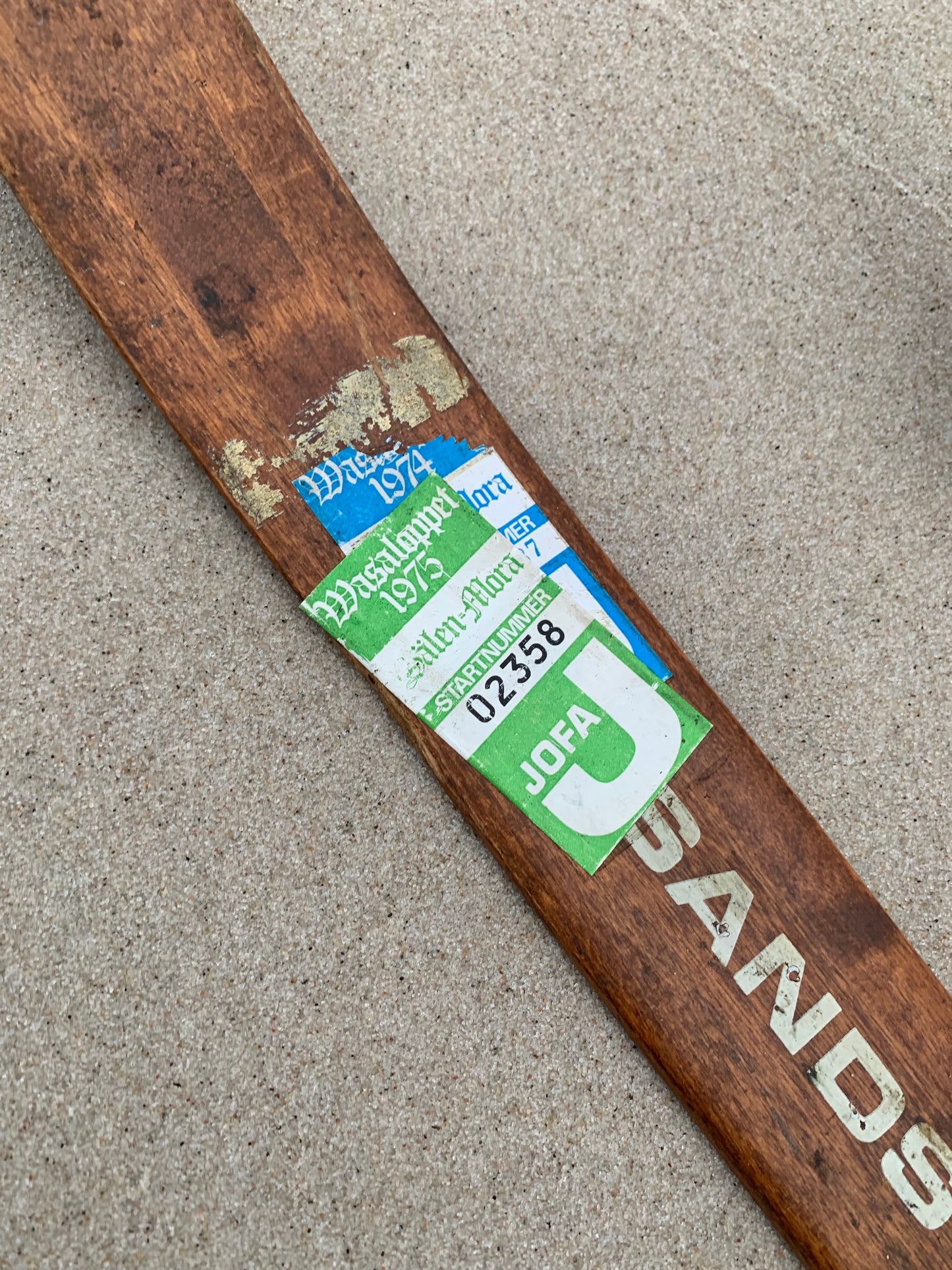 Ski aus den 1970er Jahren