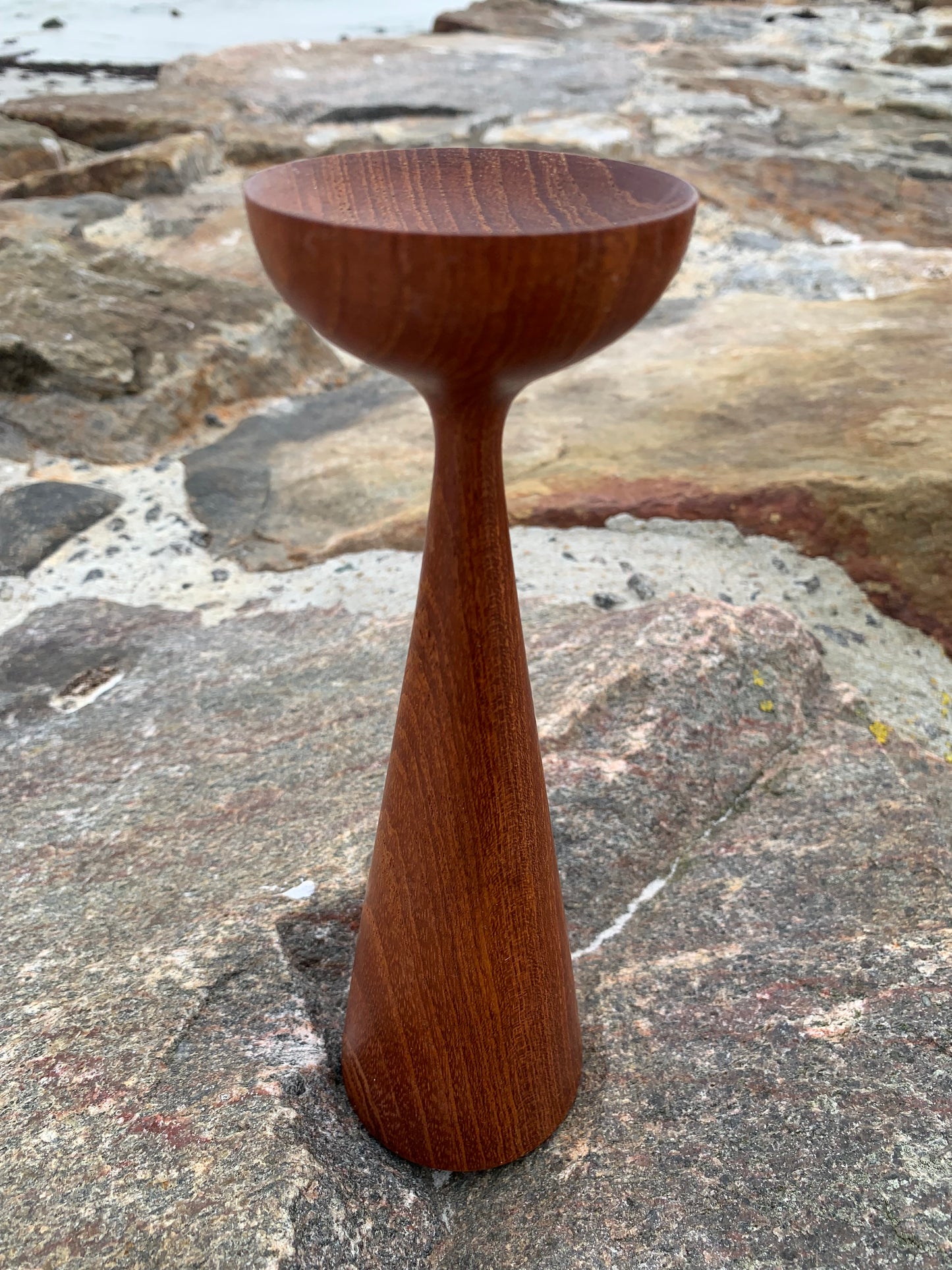 Teakholztisch