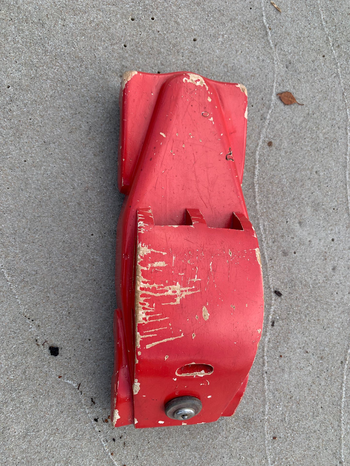 Altes französisches Holzauto