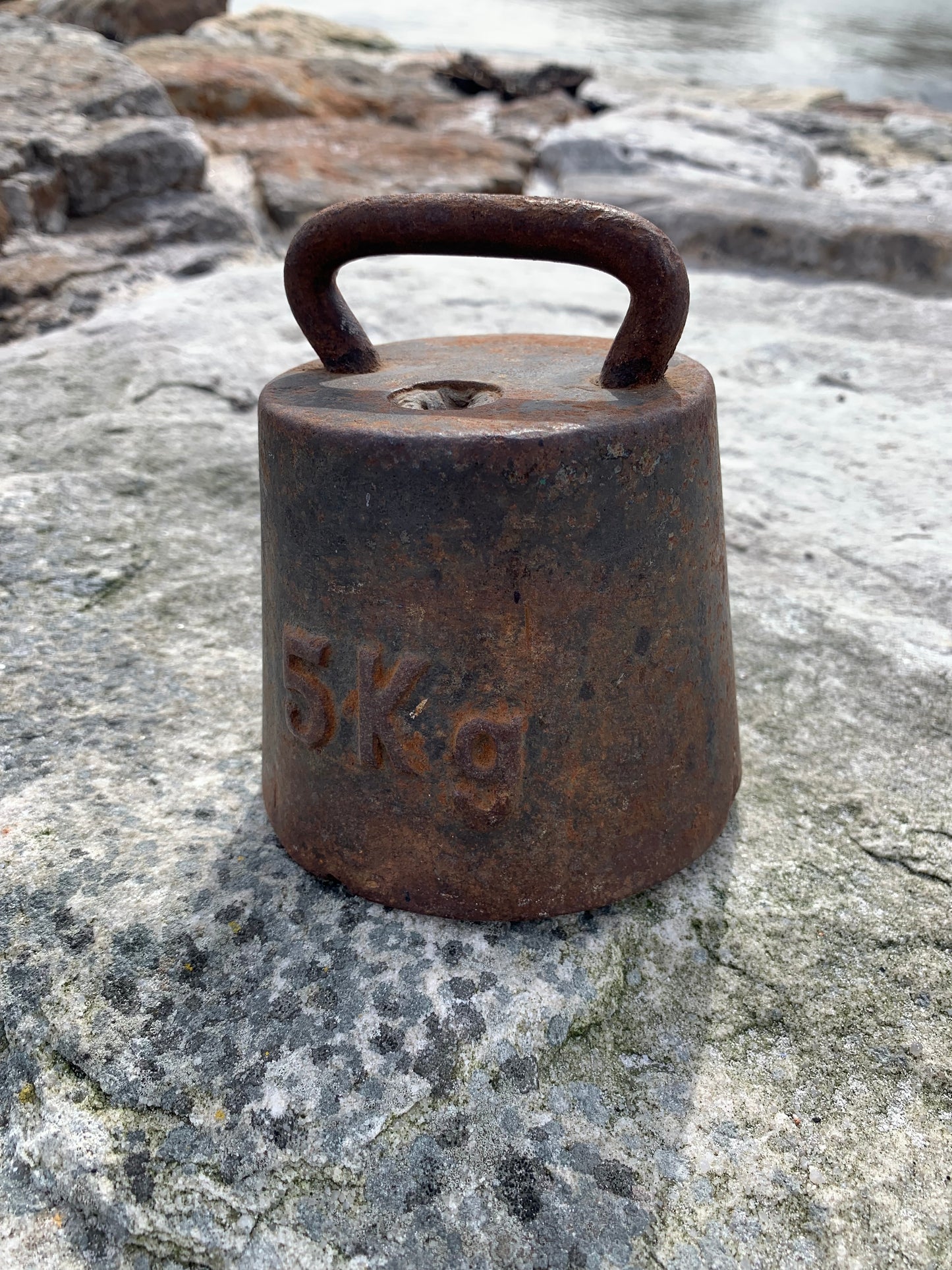 Gewicht: 5 kg.