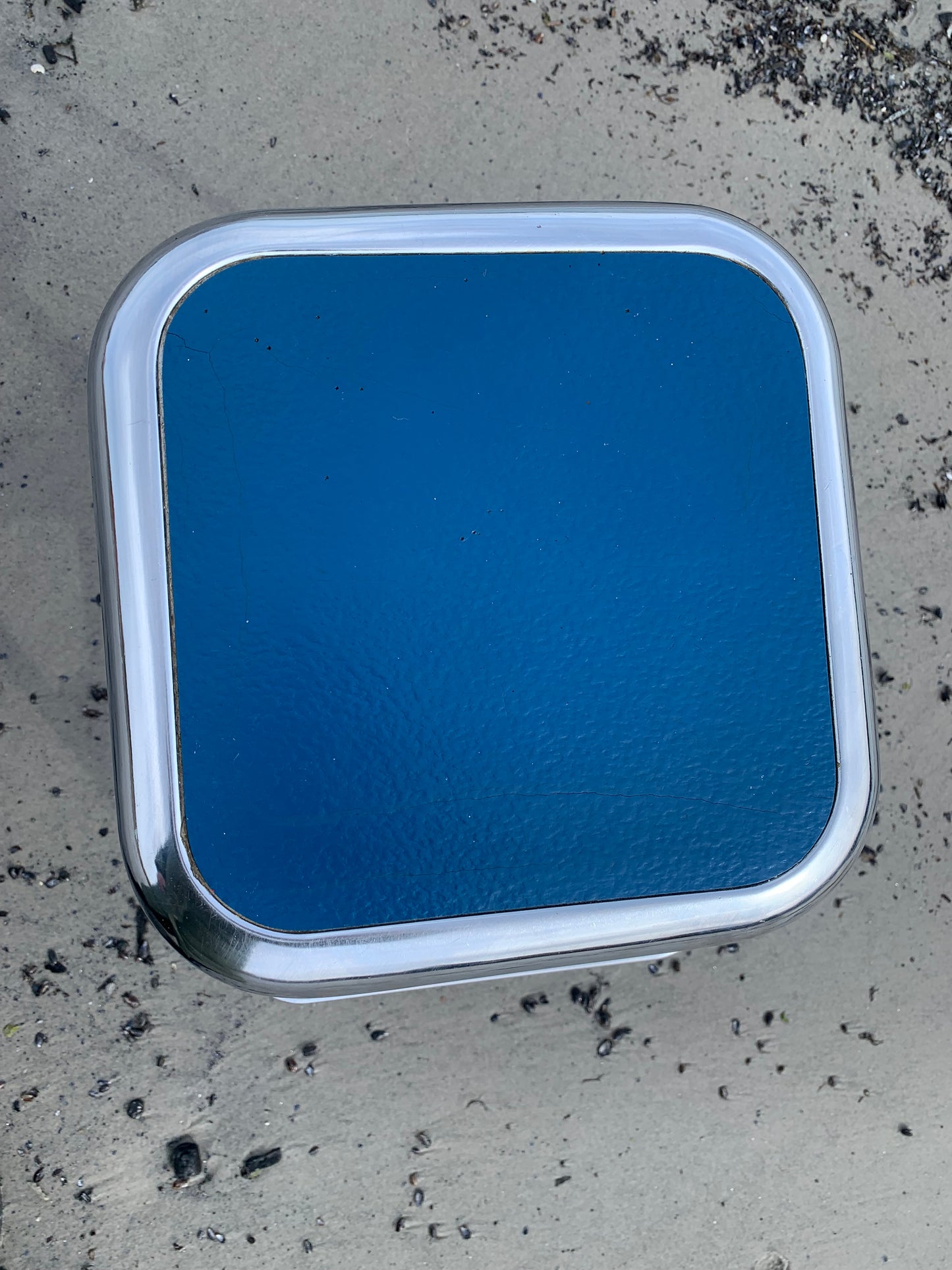 Schwedische Design-Stehleiter