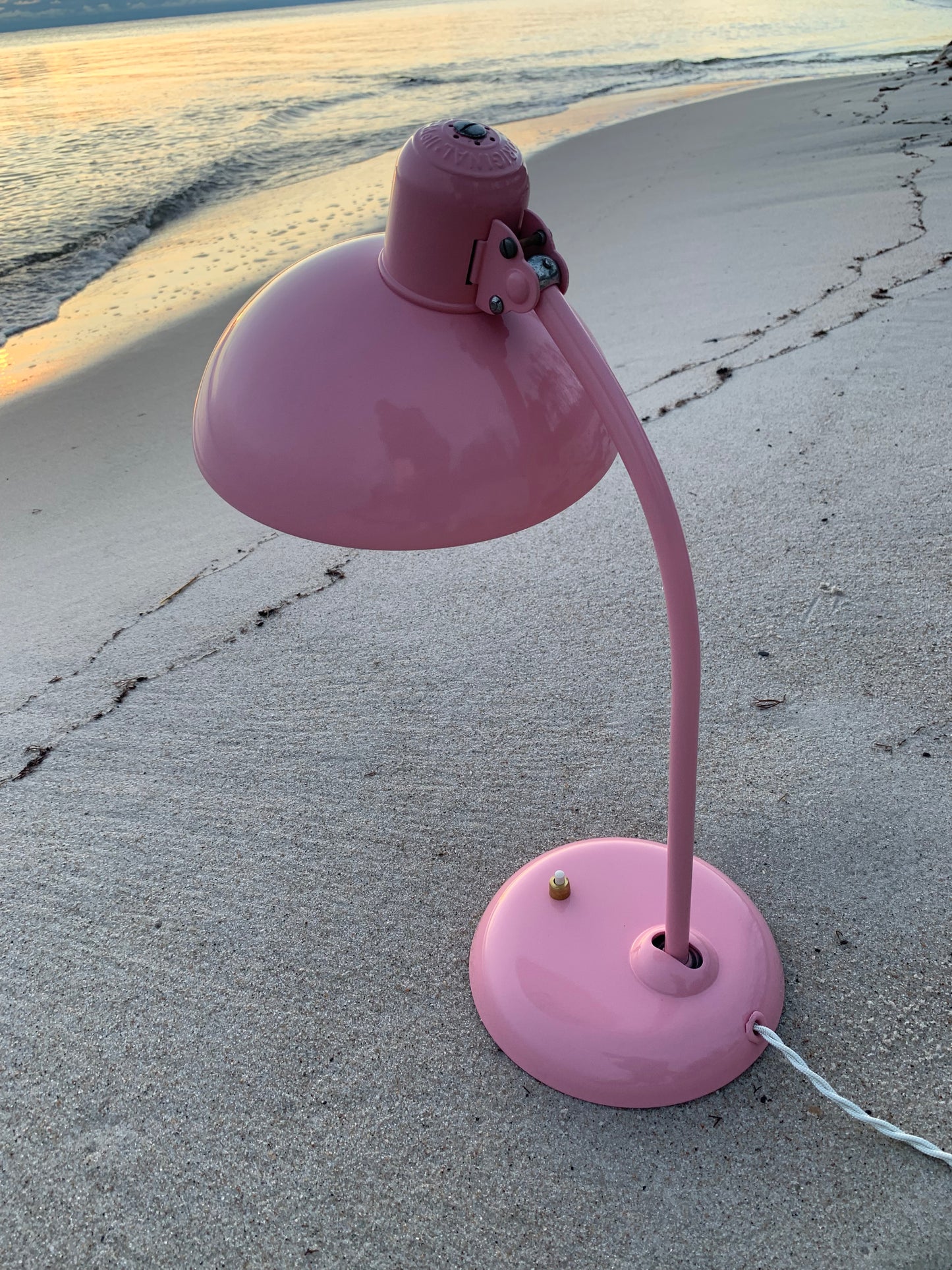 Kaiser Idell 6556 - Rosa