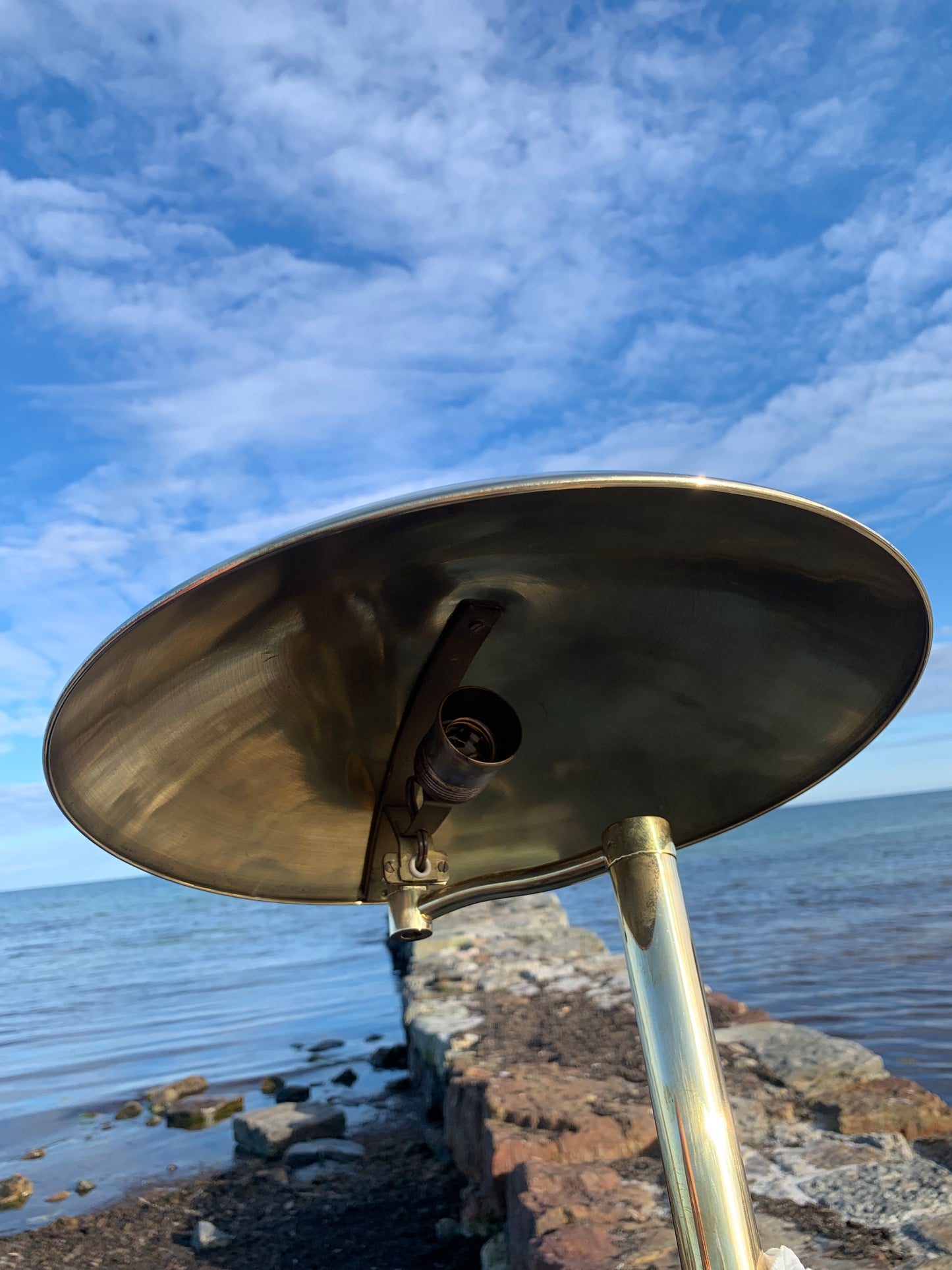 Egon Hildebrand Messinglampe mit Schwenkarm