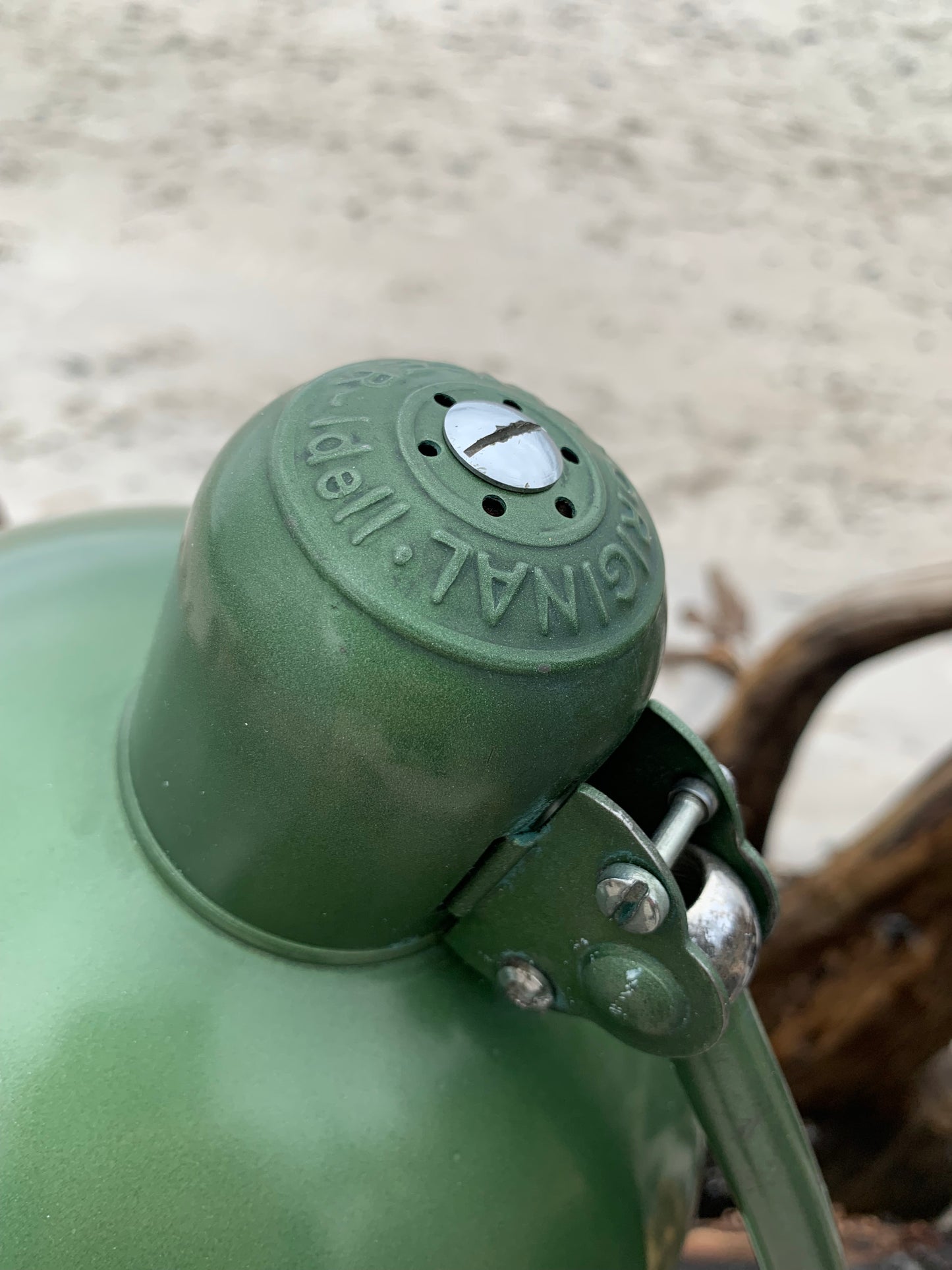 Kaiser Idell 6556 - Original grün