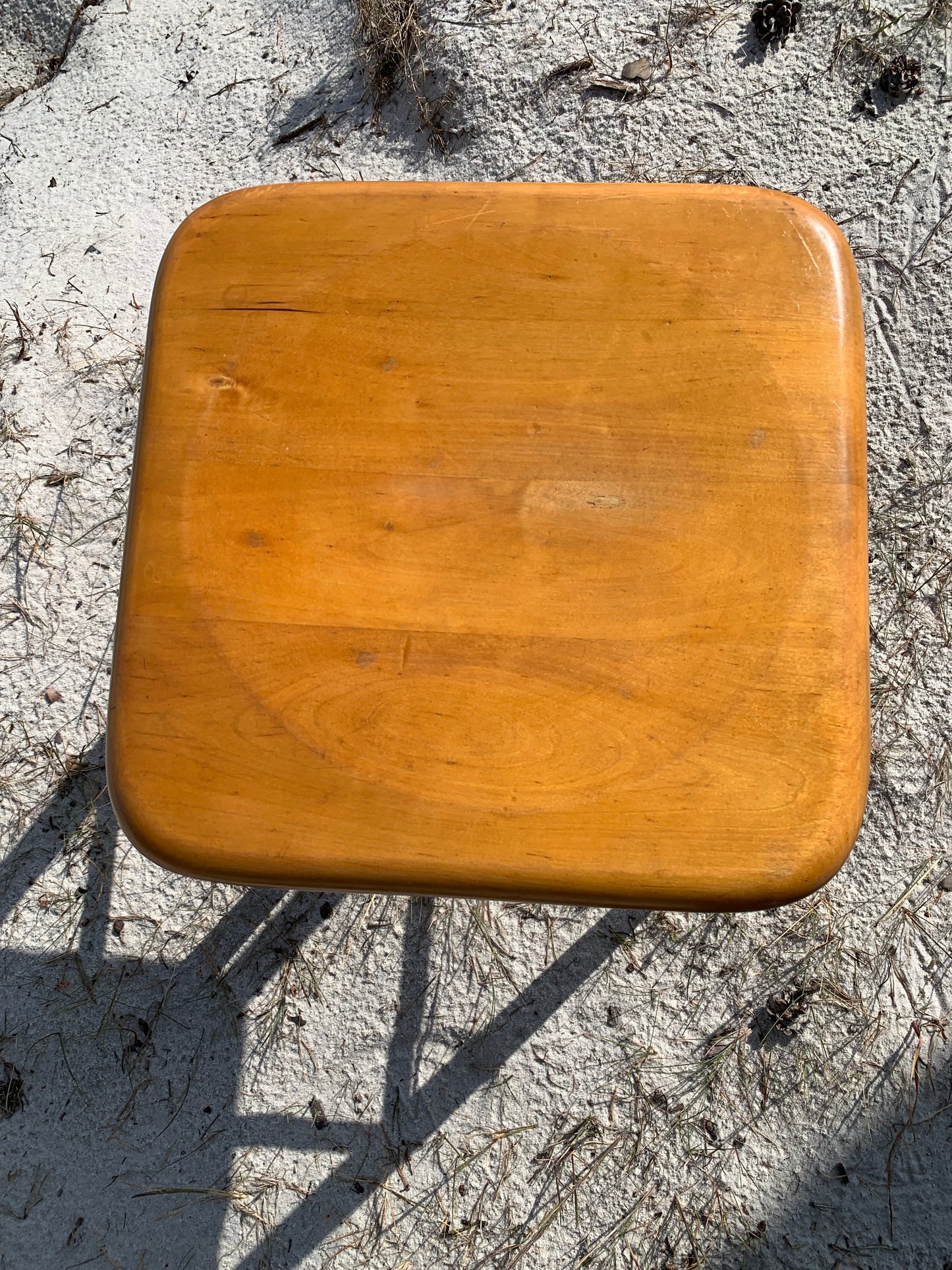 Klassischer Hocker