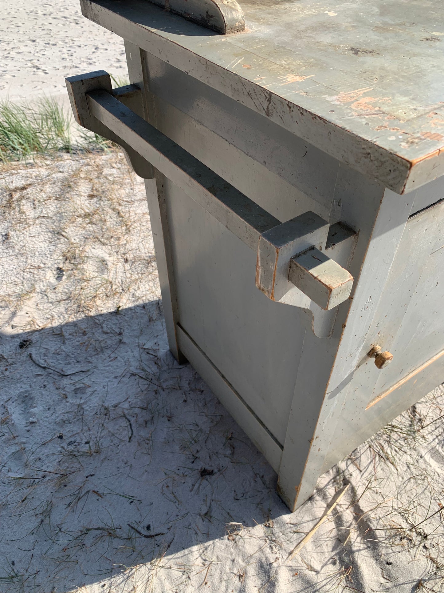 Schöner alter Schrank