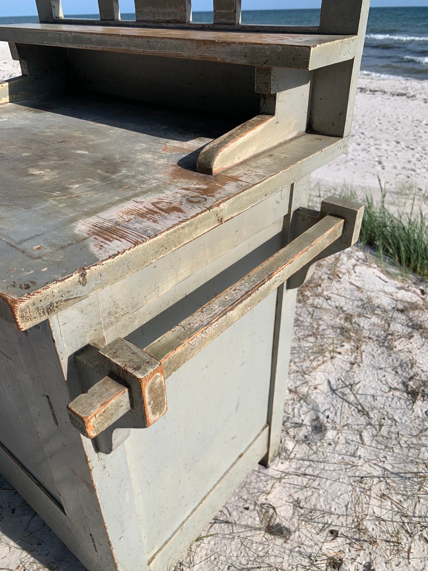Schöner alter Schrank