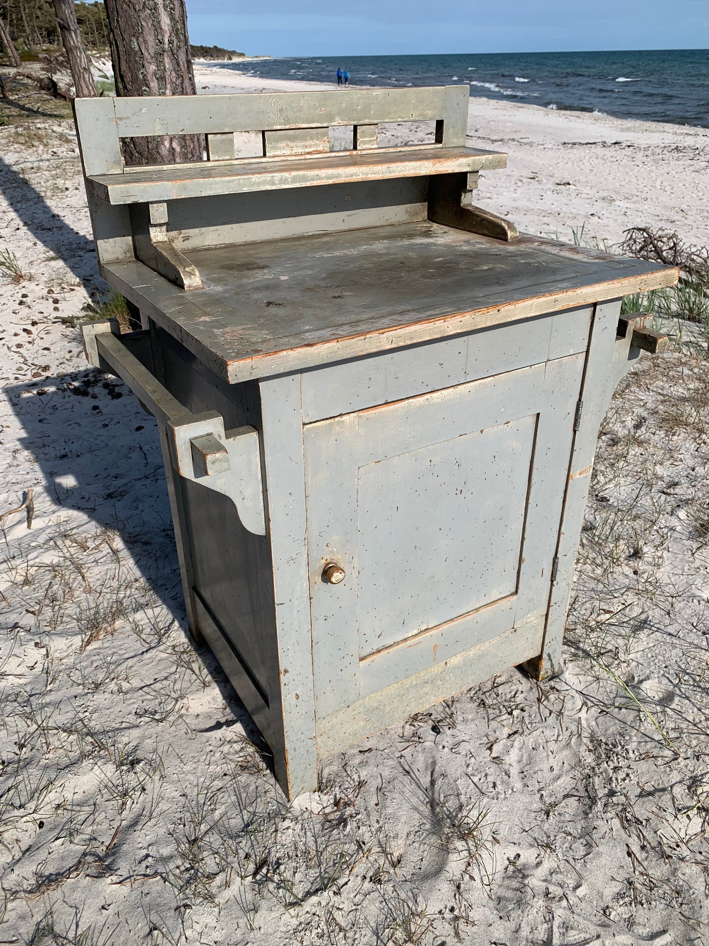 Schöner alter Schrank