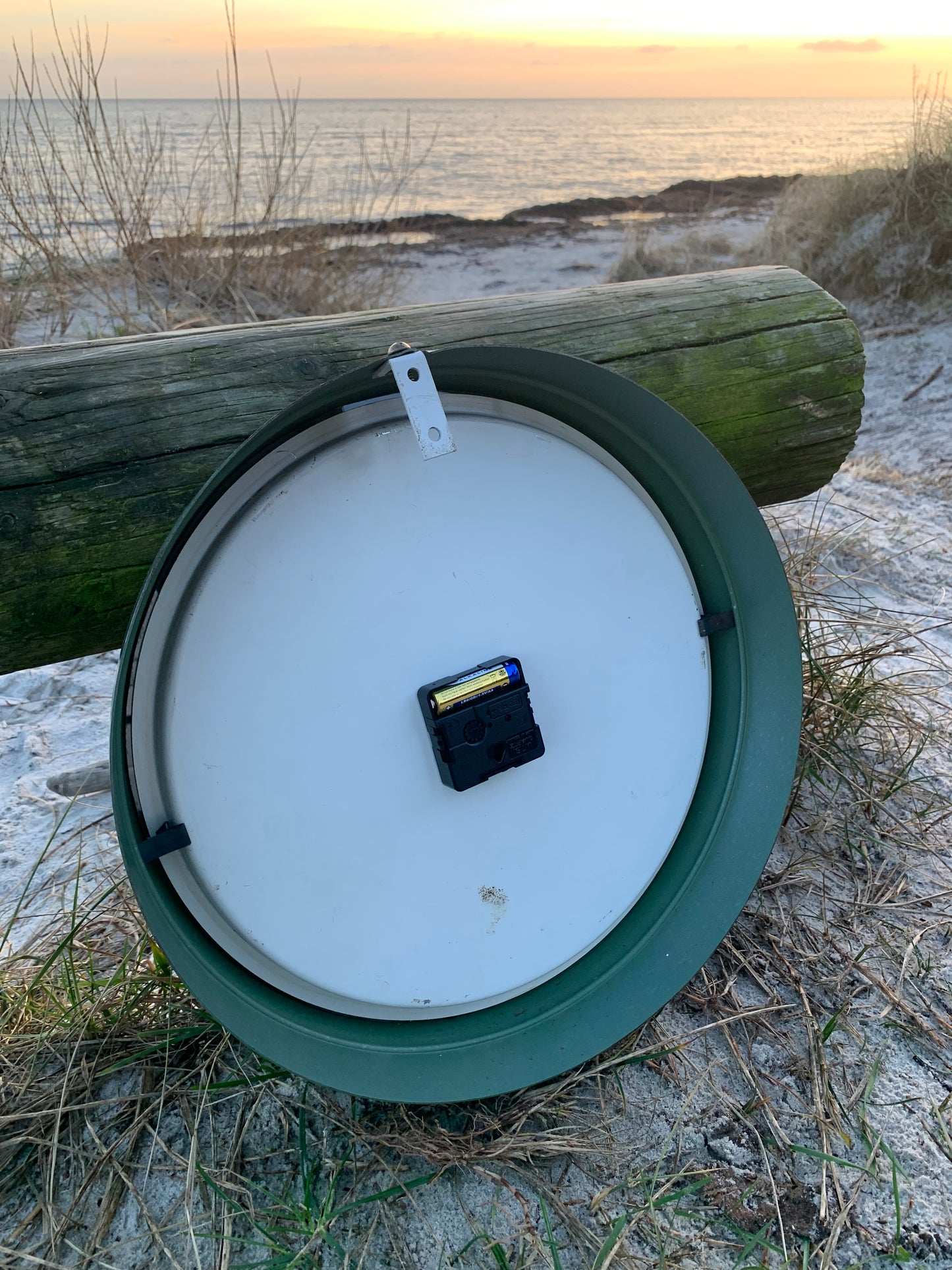 Industrieuhr - Grüner Hammerschlaglack