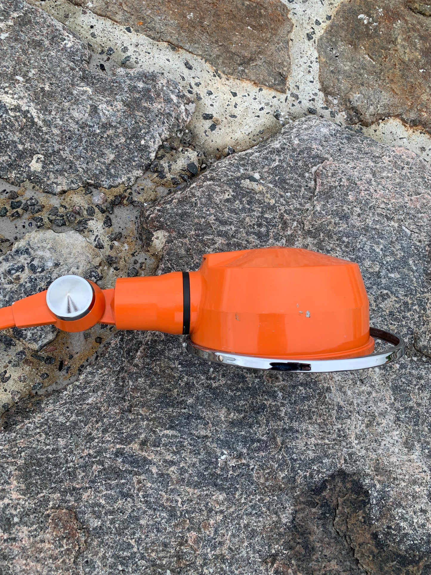 Jieldé-Lampe mit Tischhalterung