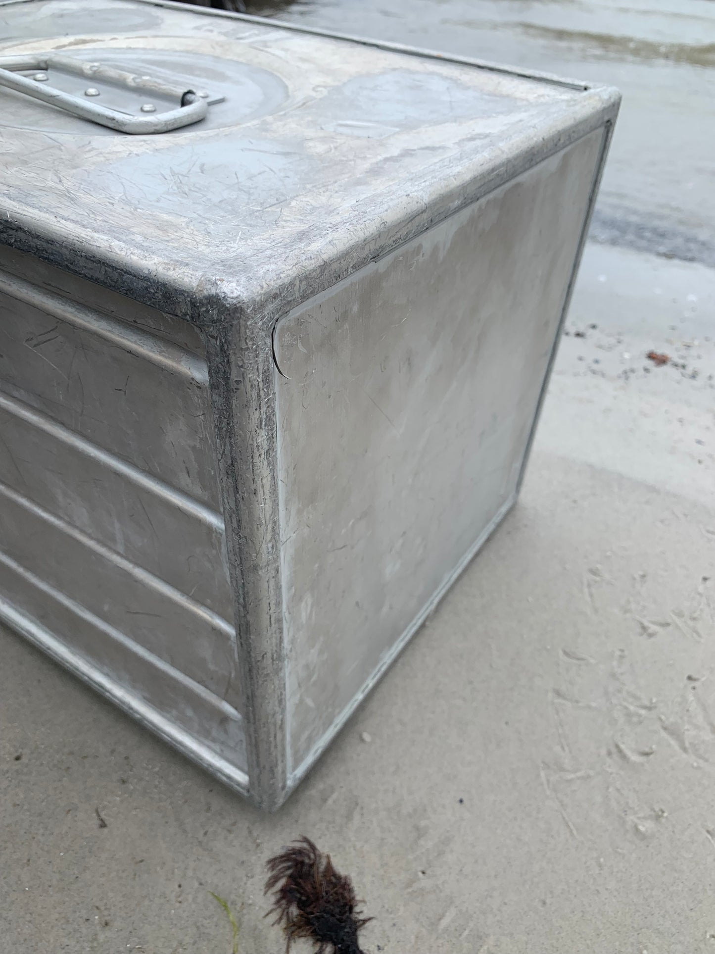 Kabinenschrank aus Flugzeugen