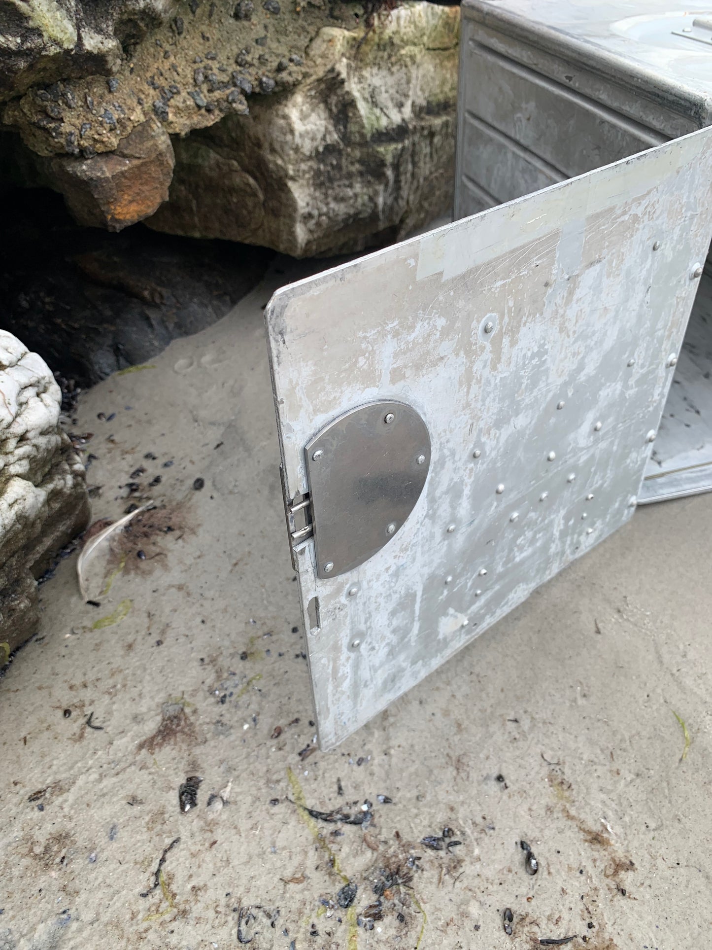 Kabinenschrank aus Flugzeugen