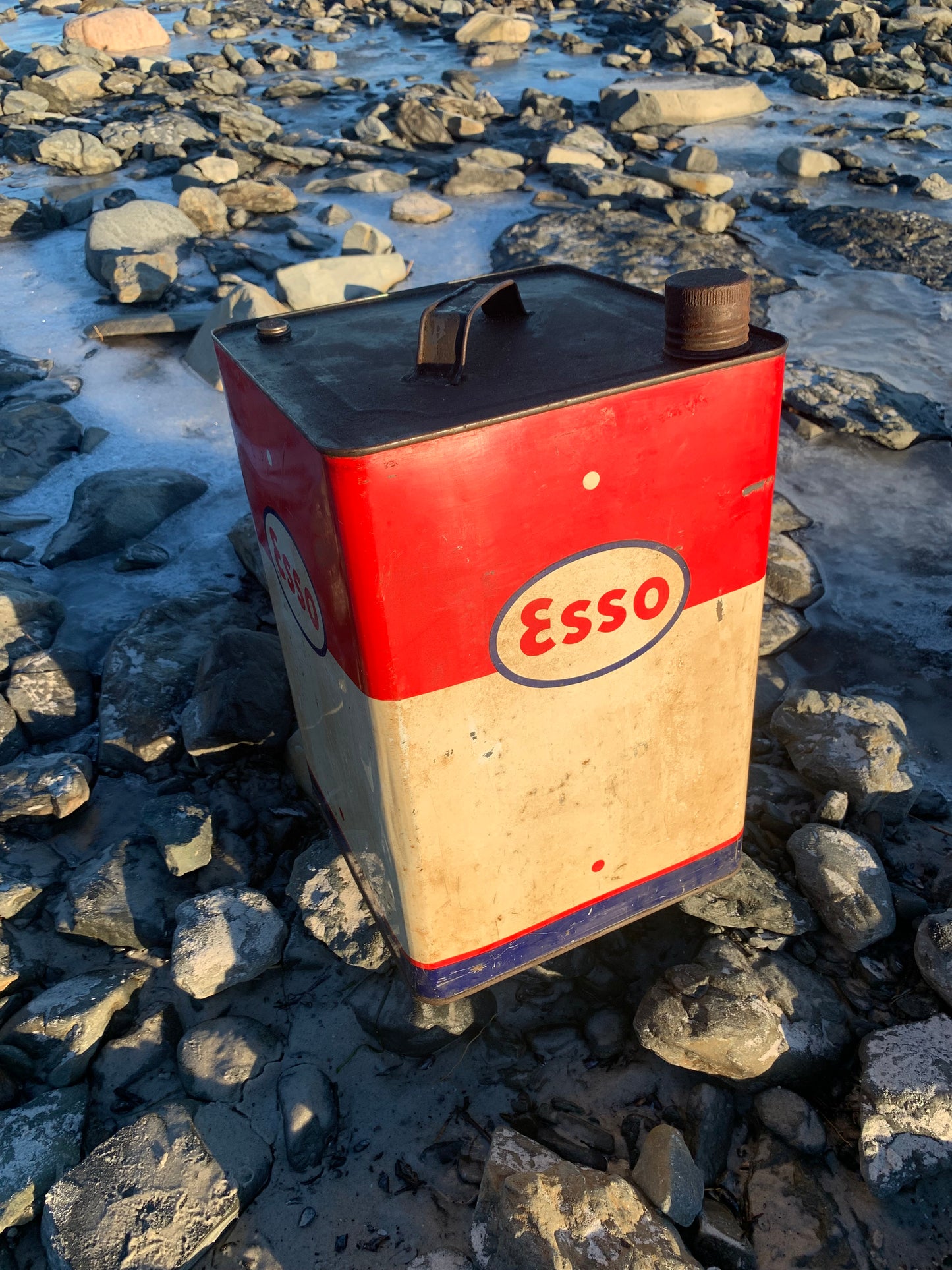 Große Esso-Dose