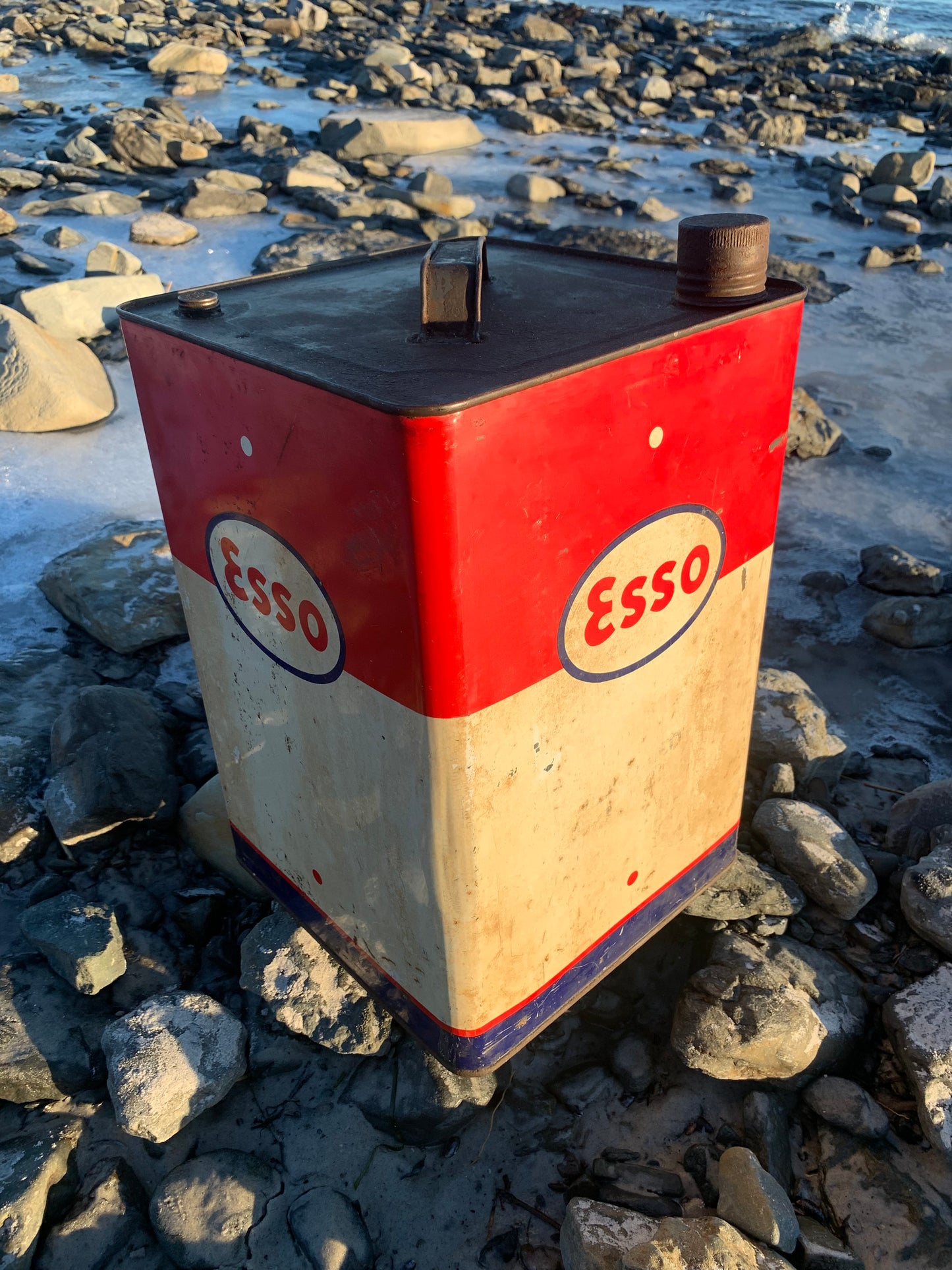 Große Esso-Dose