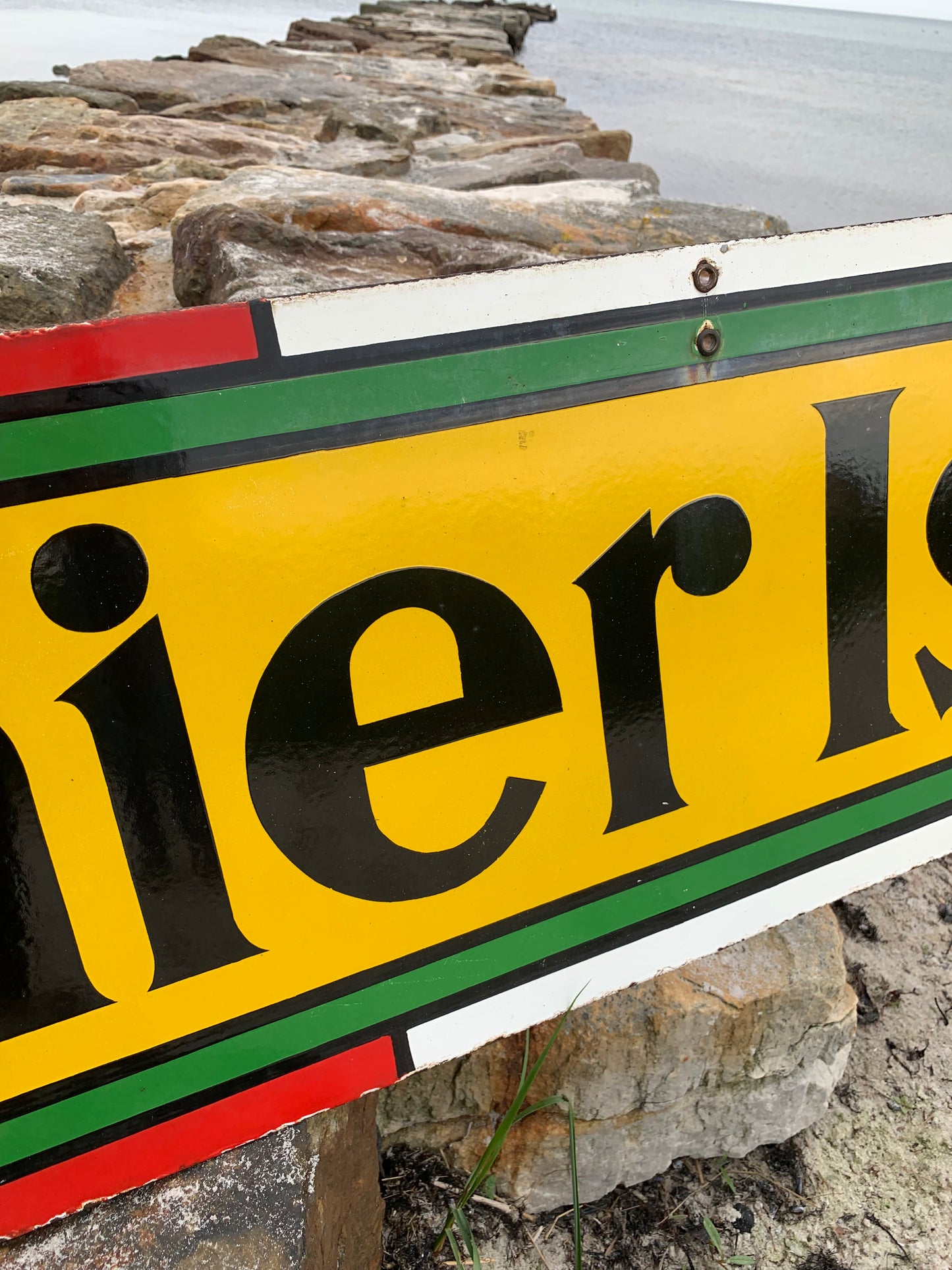 Großes doppelseitiges Premier Ice-Emailleschild