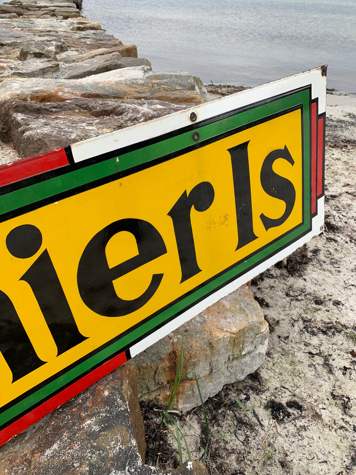 Großes doppelseitiges Premier Ice-Emailleschild