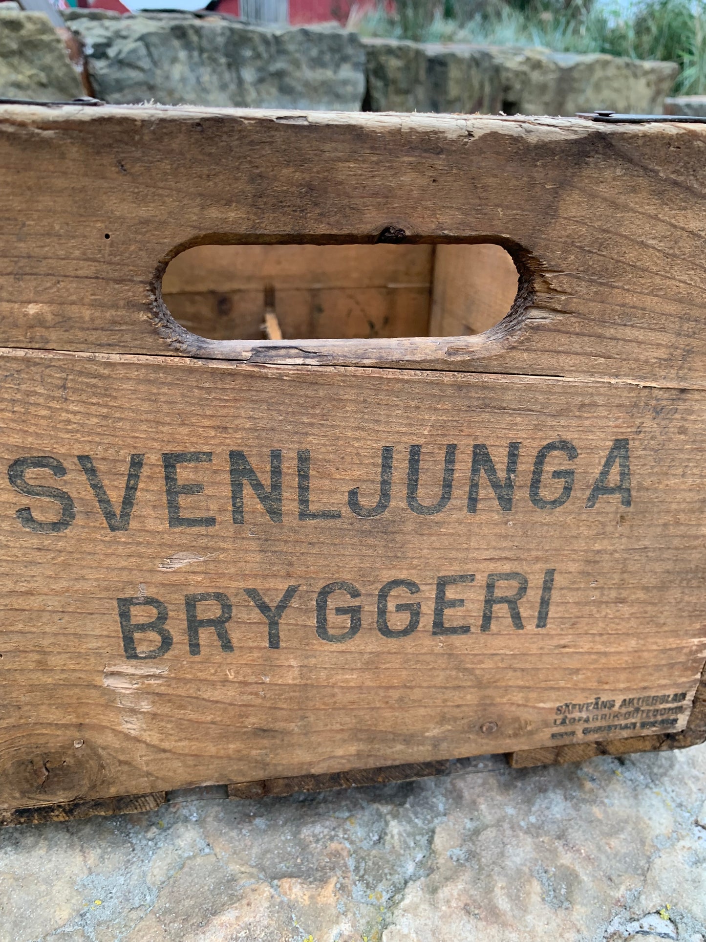 Holzkiste der Brauerei Svenljunga