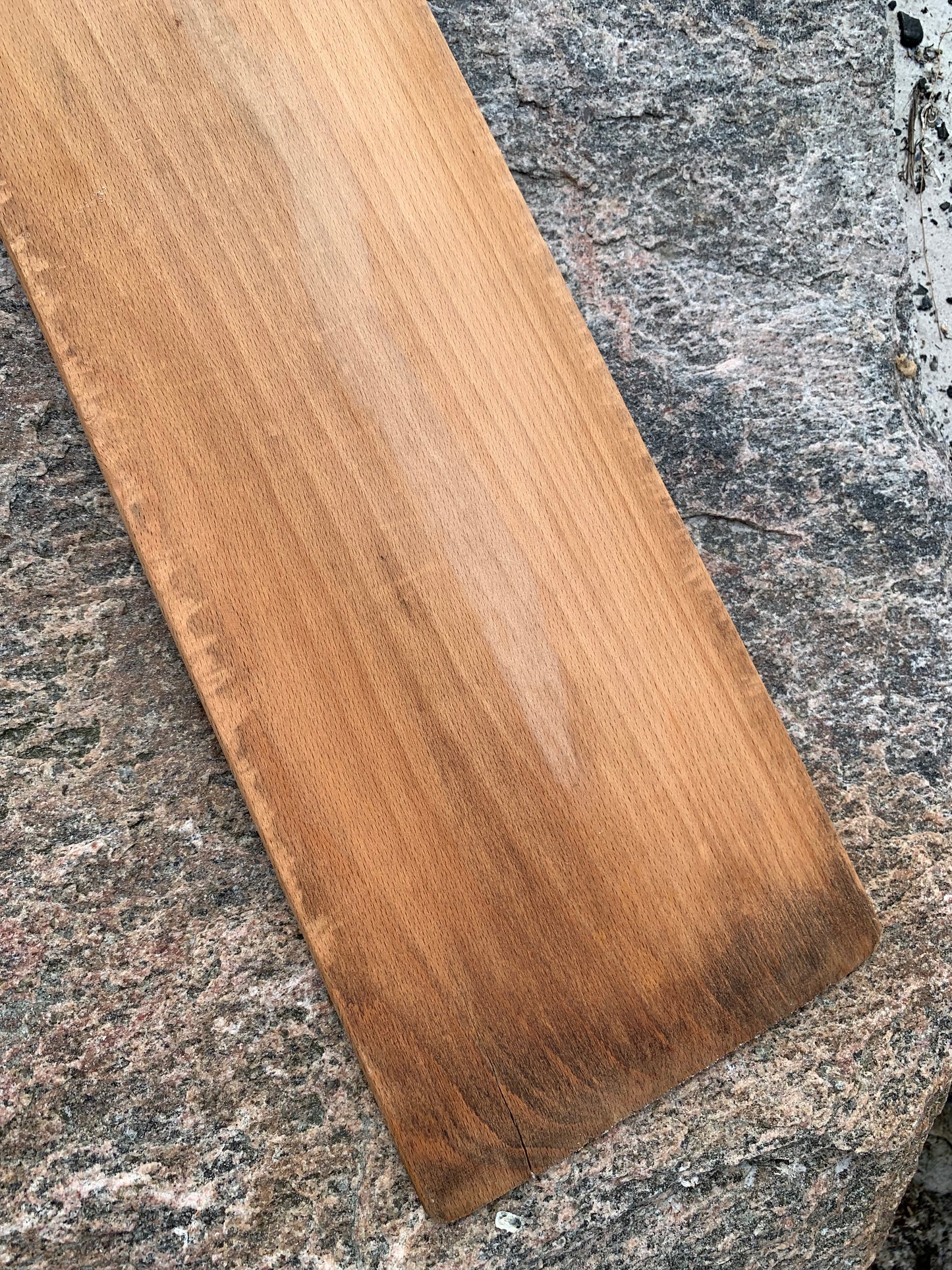 Servierbrett aus Holz