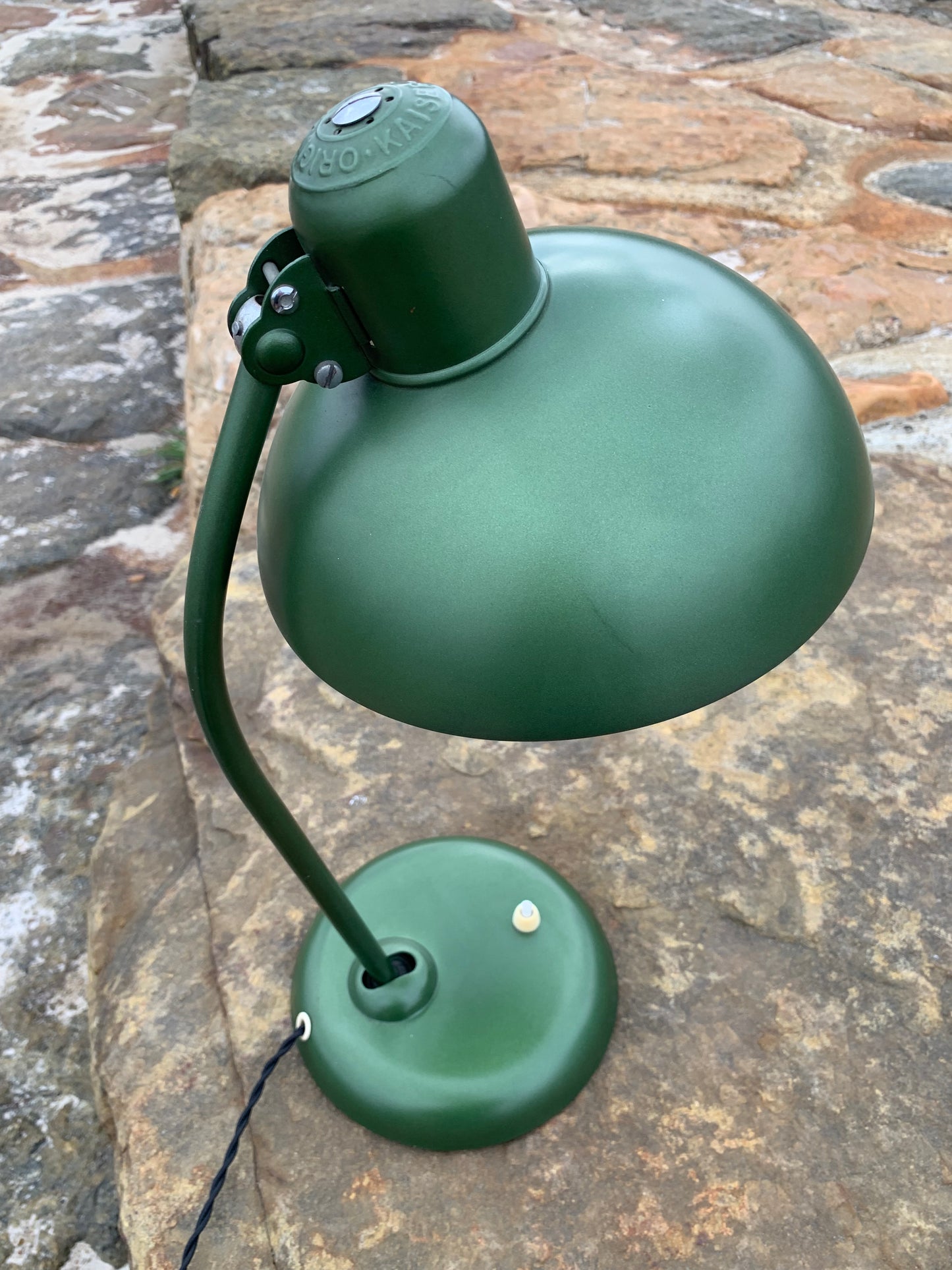 Kaiser Idell 6556 - Original grün