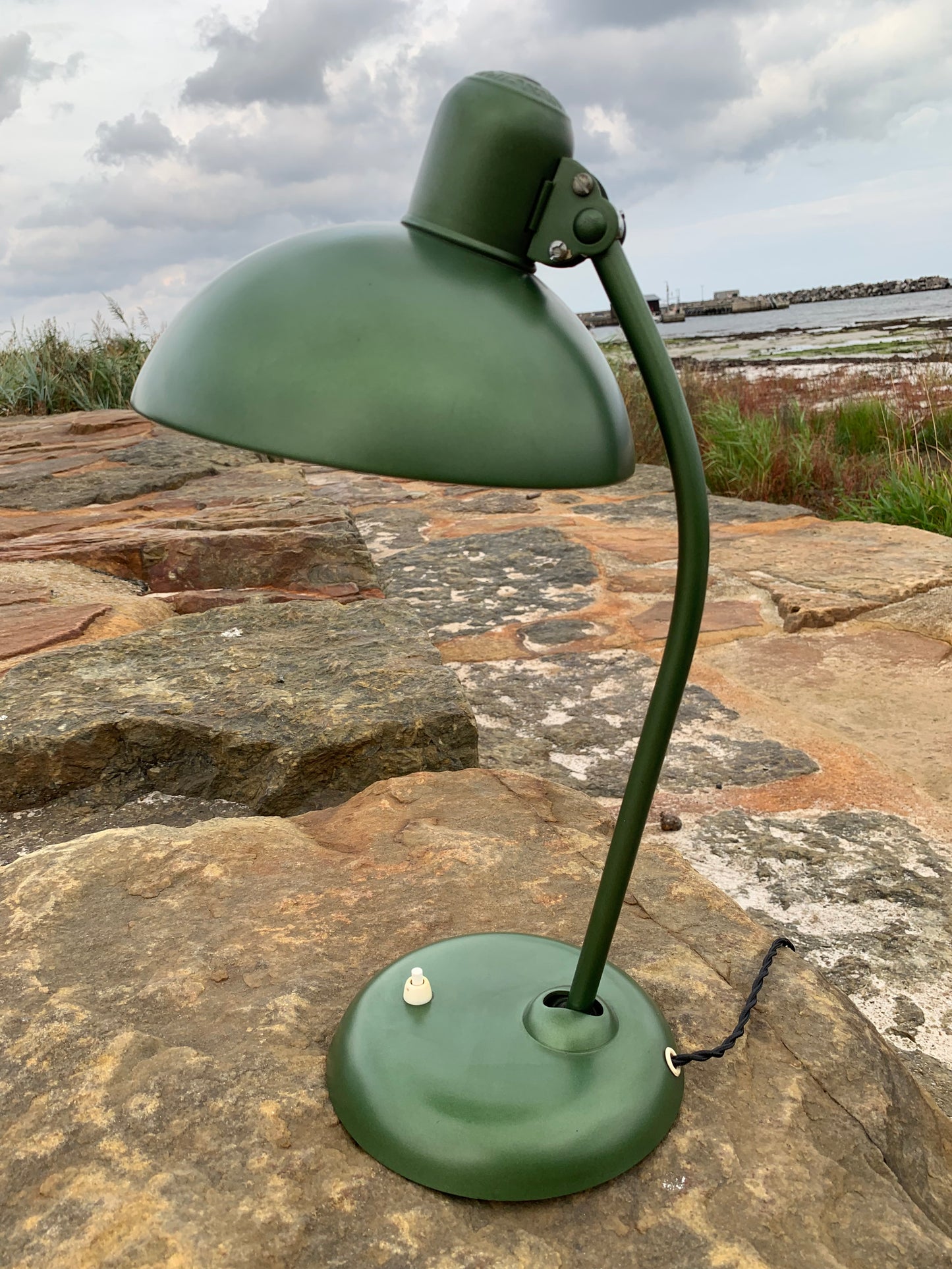 Kaiser Idell 6556 - Original grün