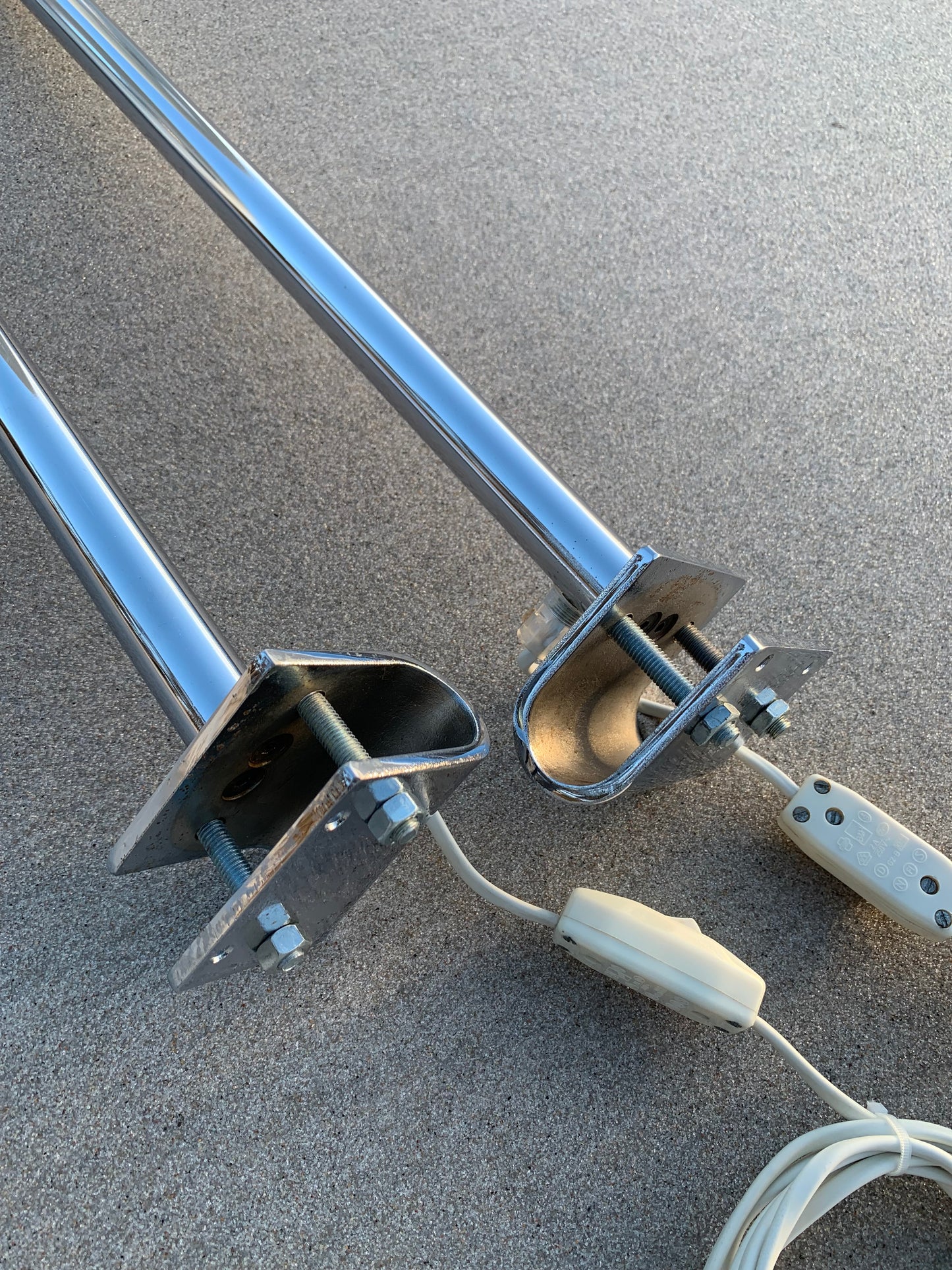 Lampe von einer Bank in Schweden