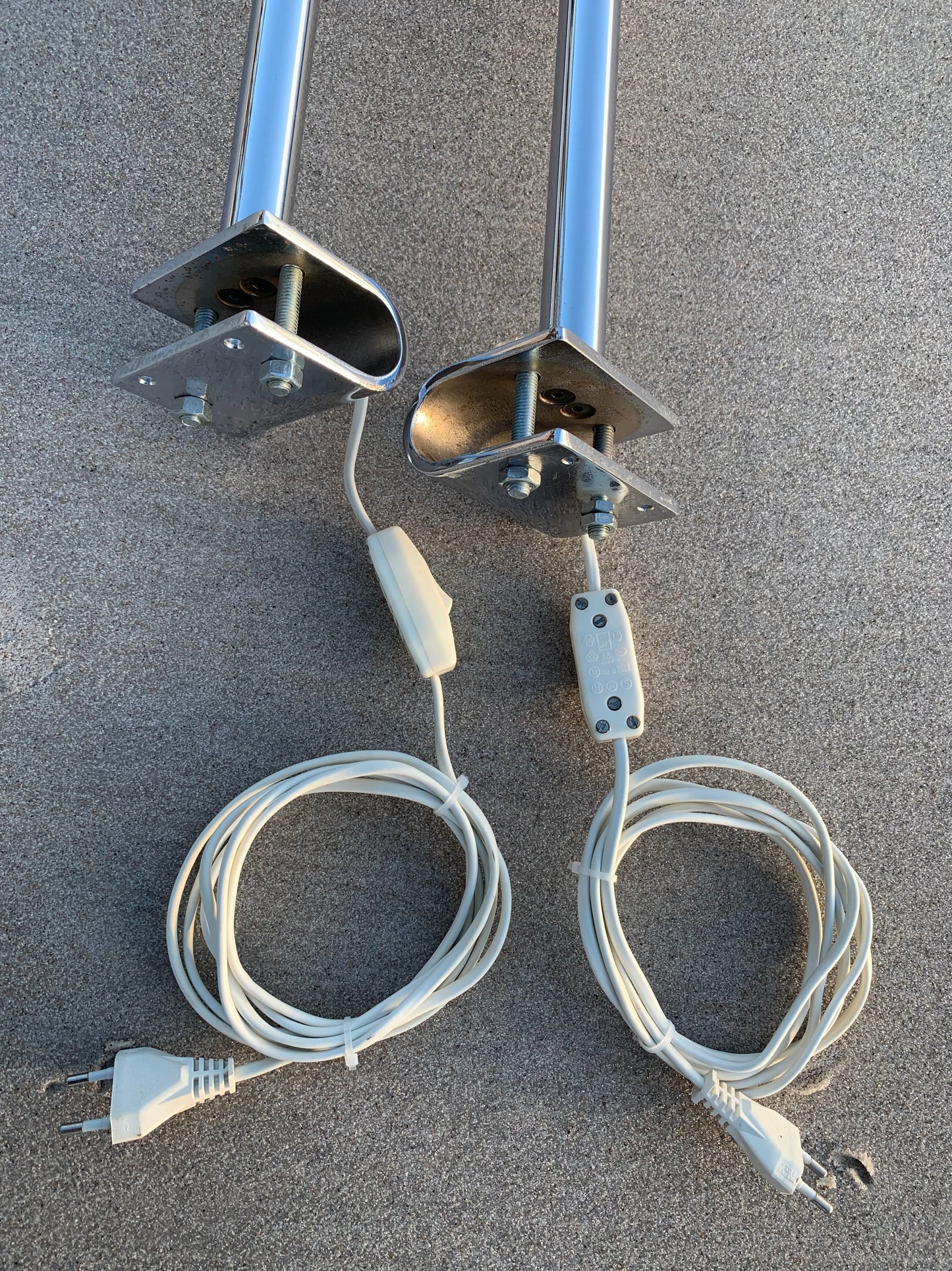 Lampe von einer Bank in Schweden