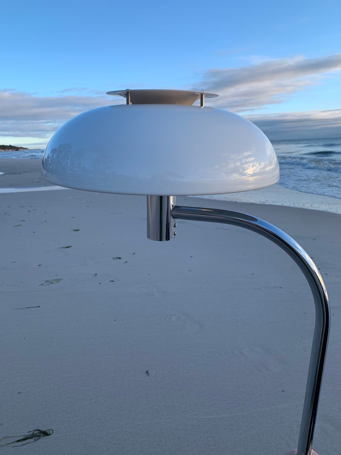 Lampe von einer Bank in Schweden