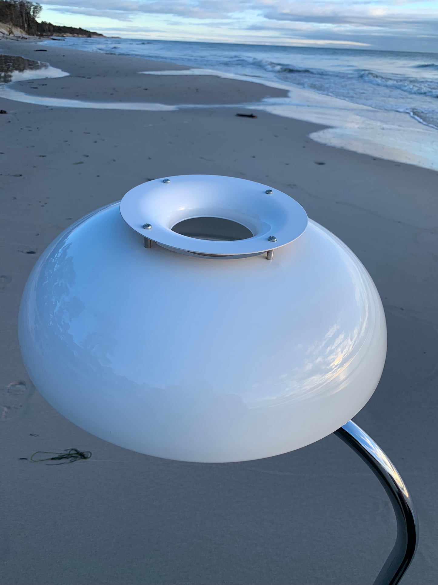 Lampe von einer Bank in Schweden
