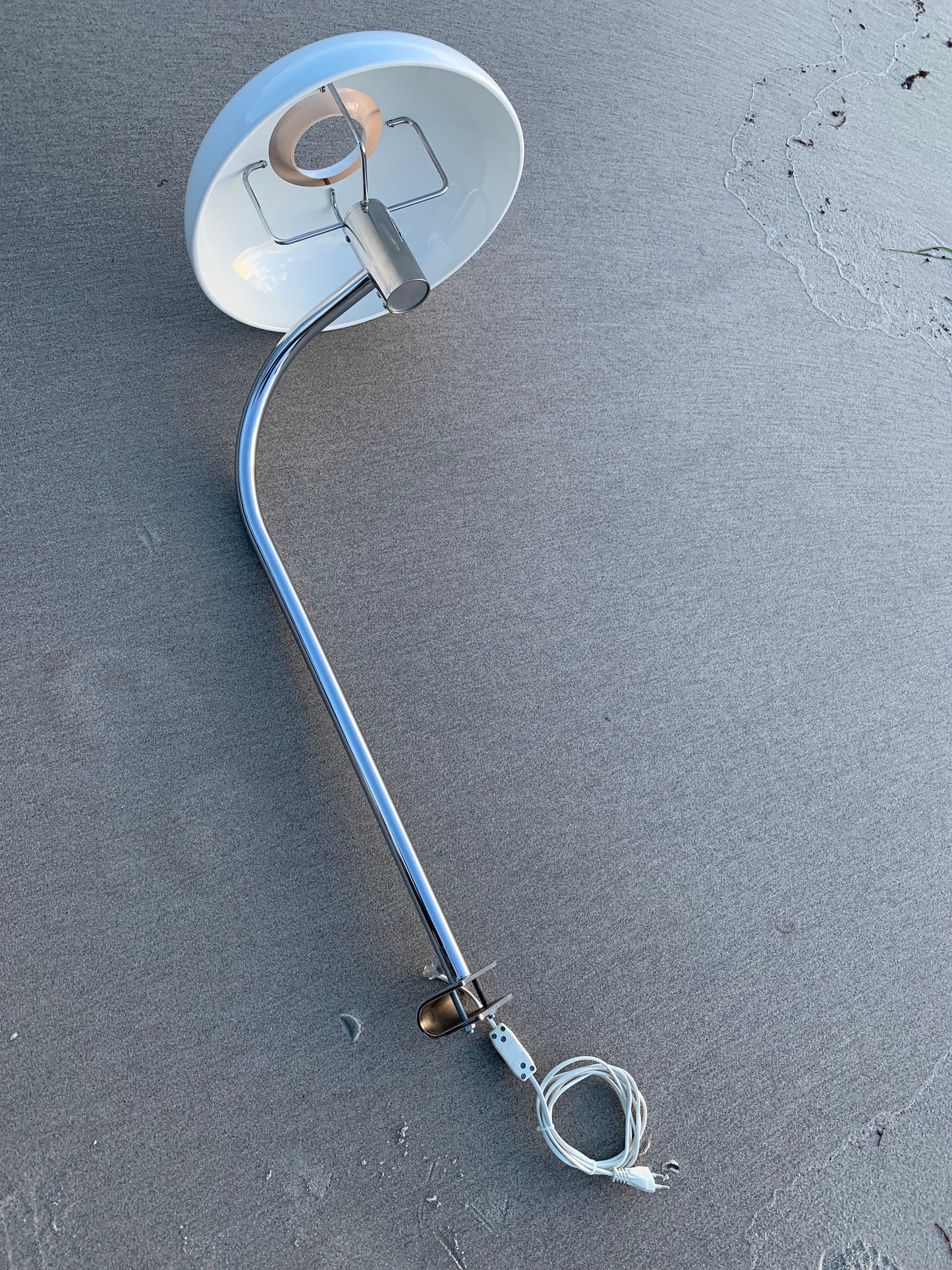 Lampe von einer Bank in Schweden