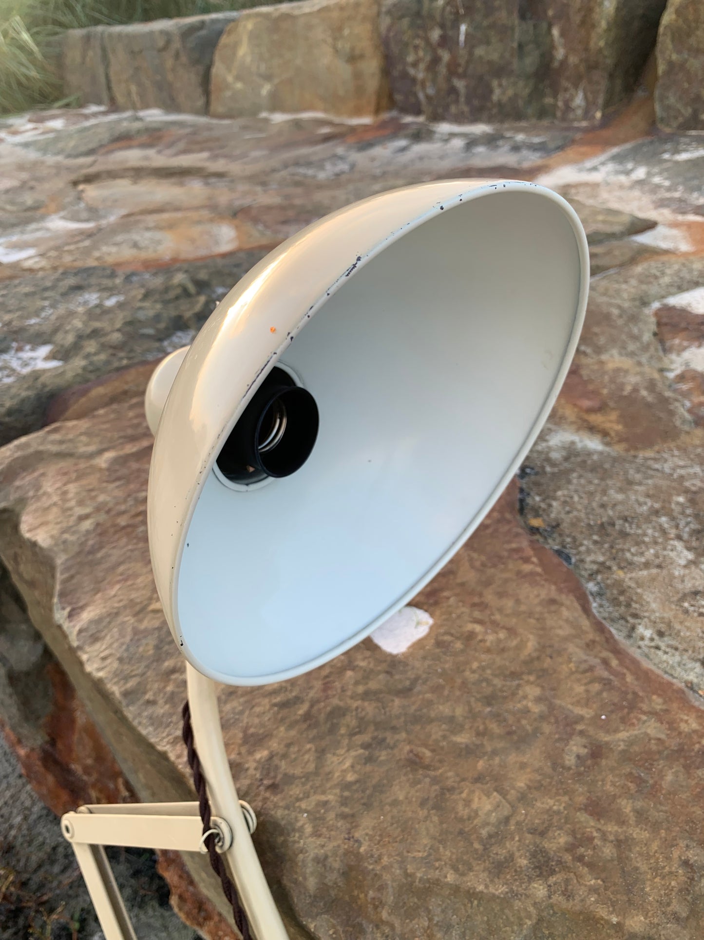 Kaiser Idell 6614 - Original Creme (das große Modell)