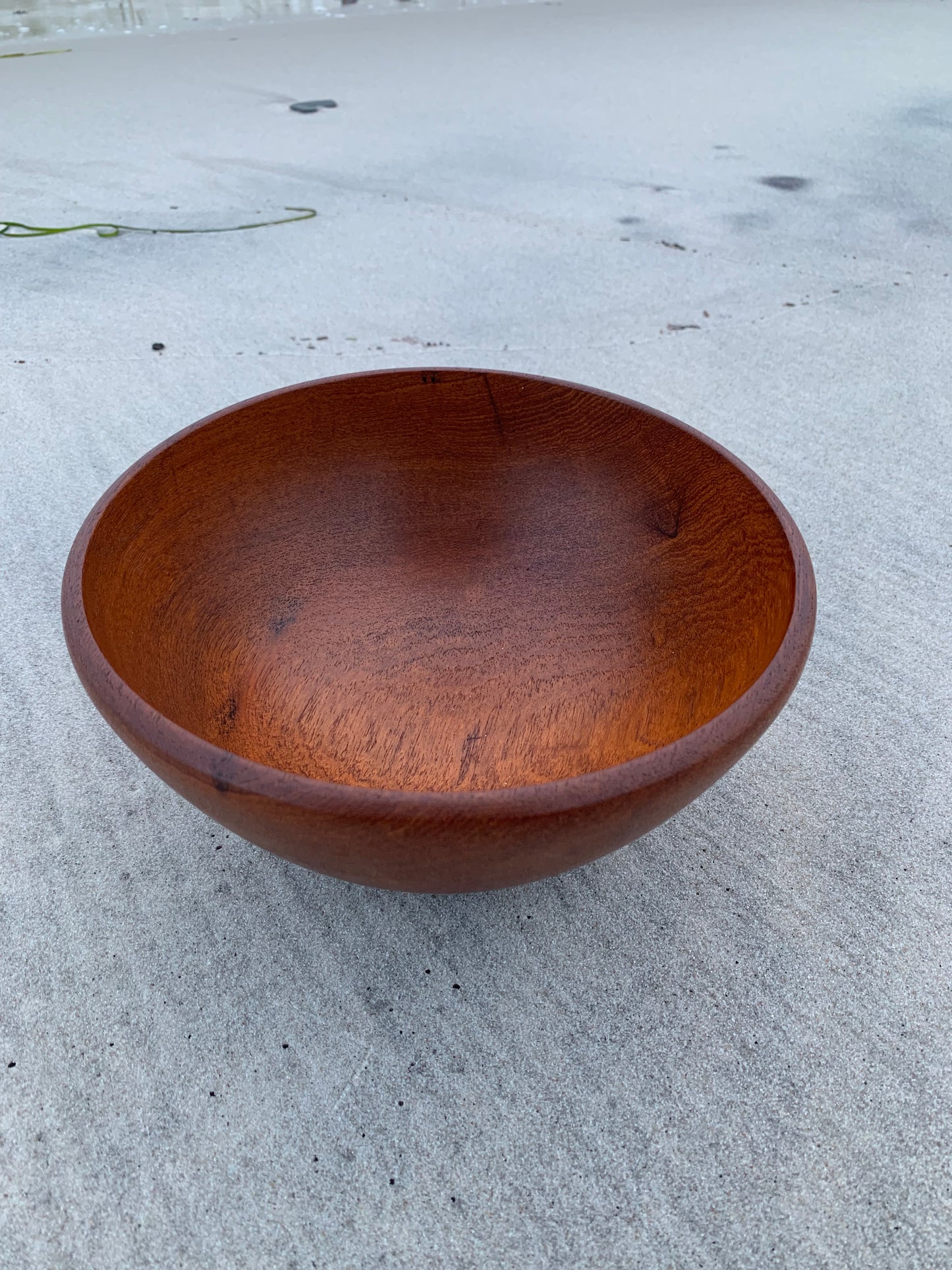 Schüssel aus Teakholz