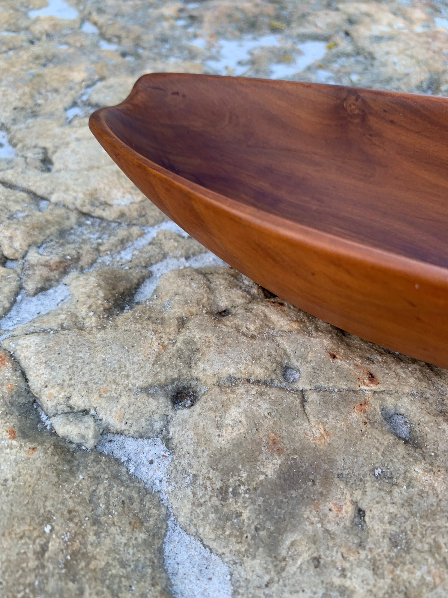 Holzschale mit schönem Design