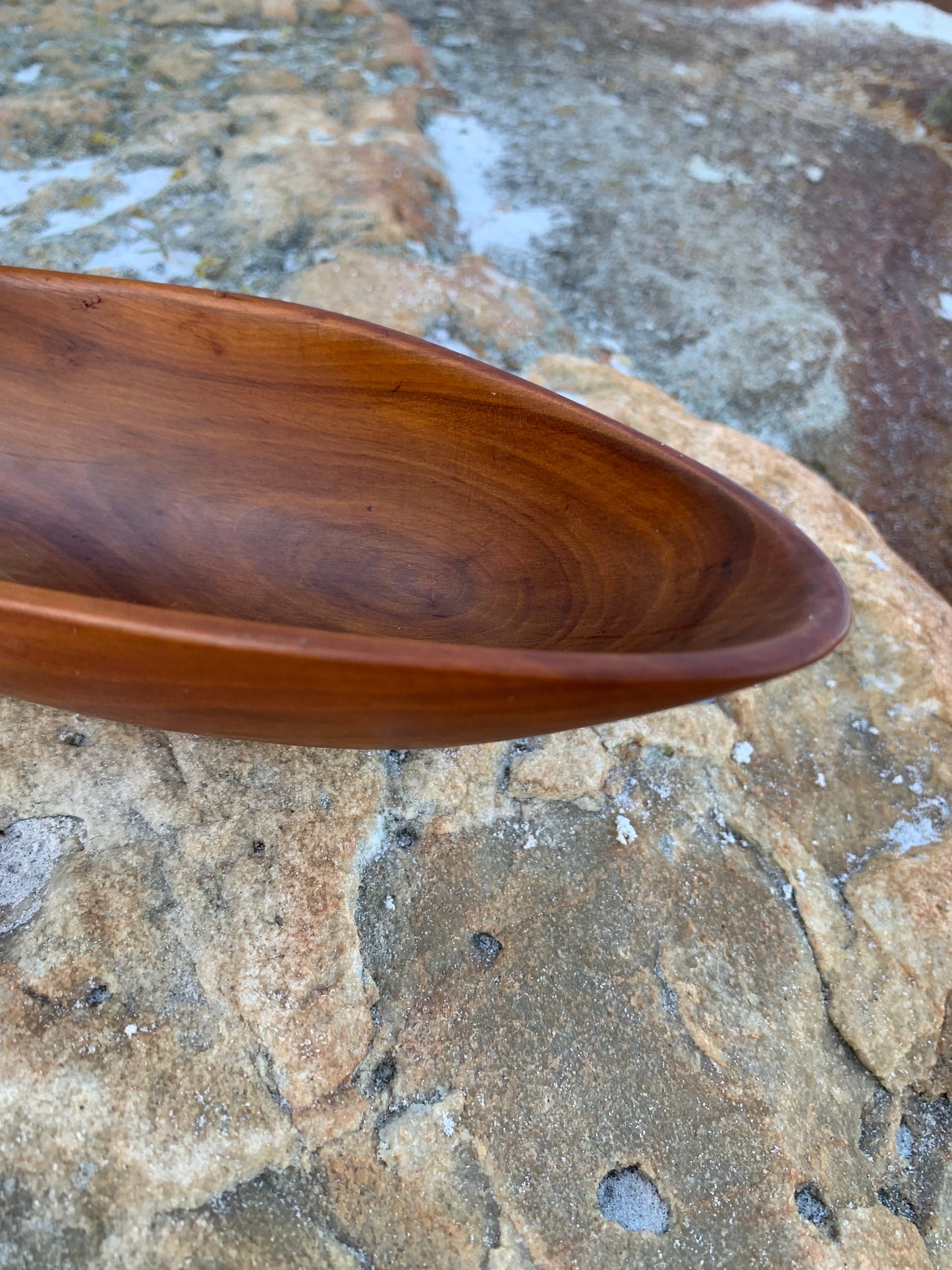 Holzschale mit schönem Design