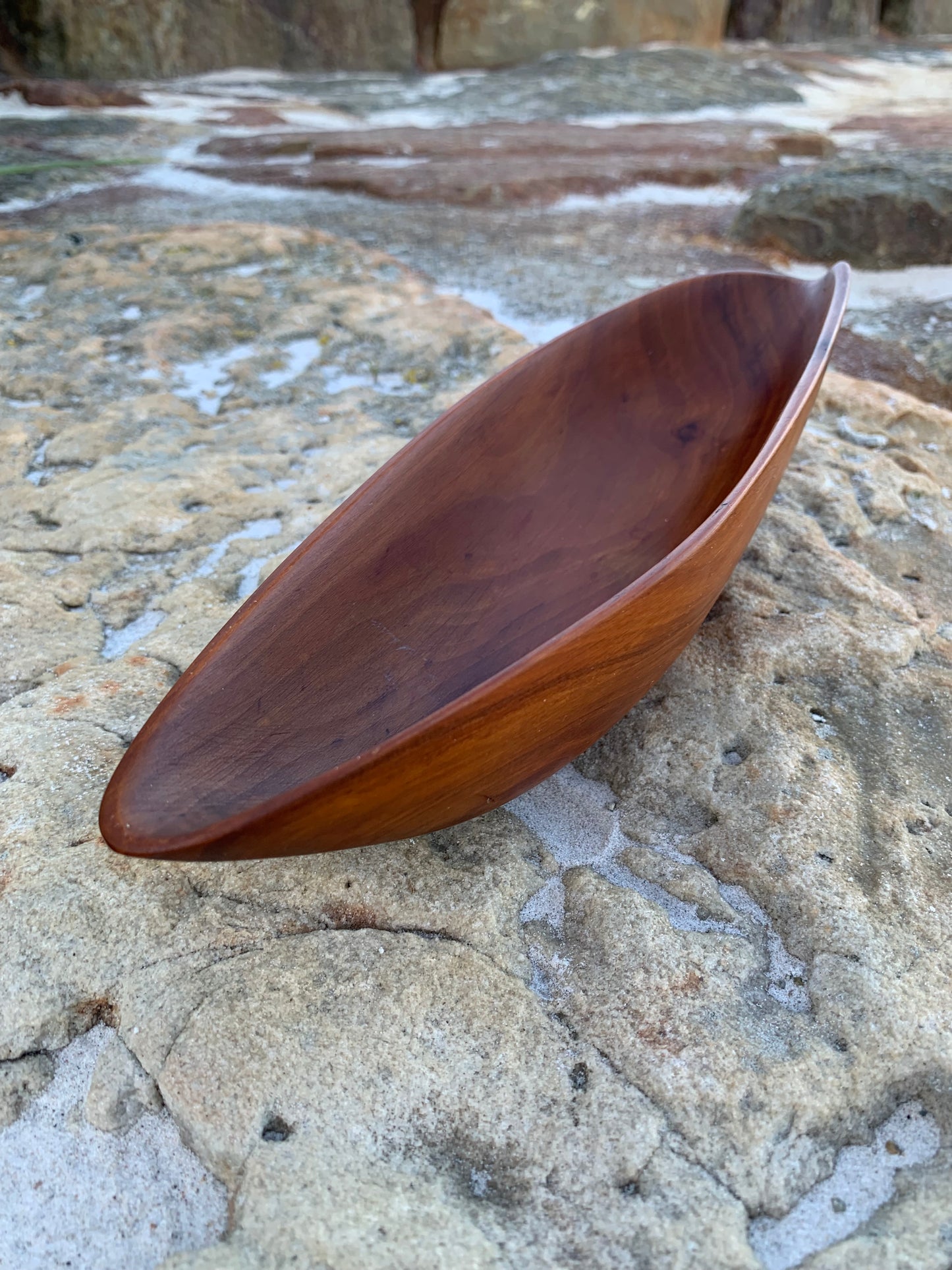 Holzschale mit schönem Design