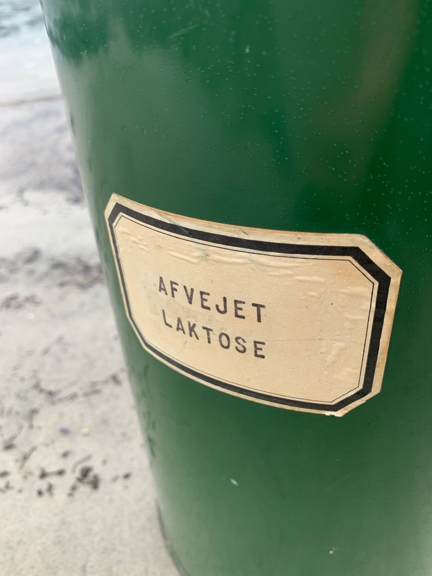 Große Apothekerdose