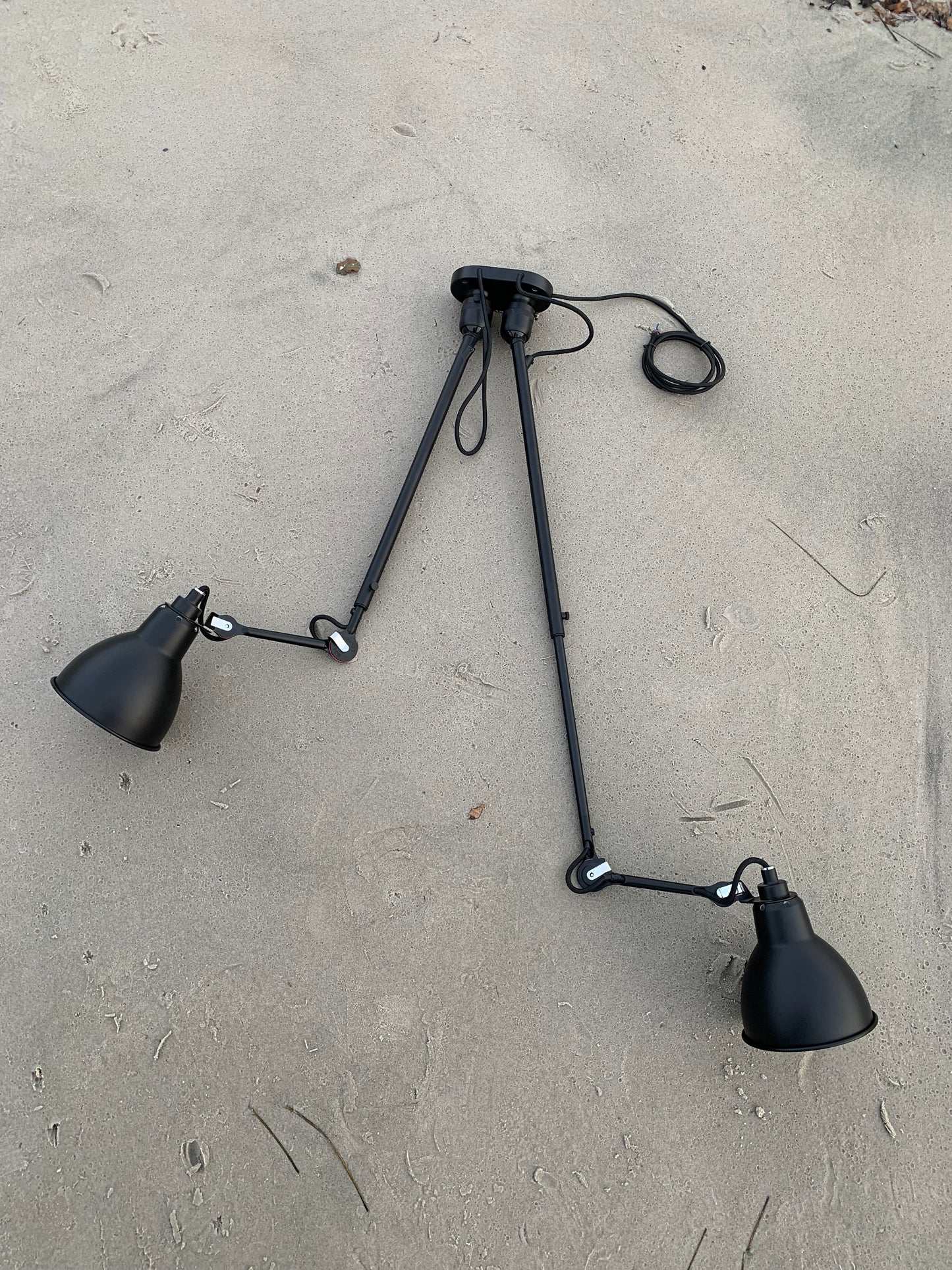 Lampe Gras N302 Doppellampe - Schwarz