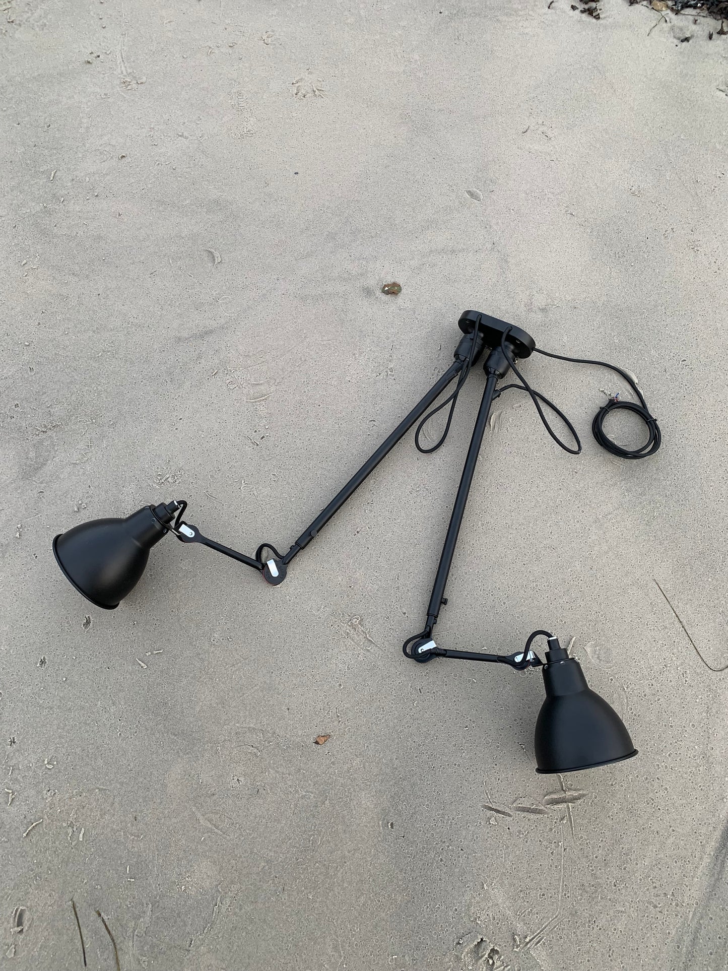 Lampe Gras N302 Doppellampe - Schwarz
