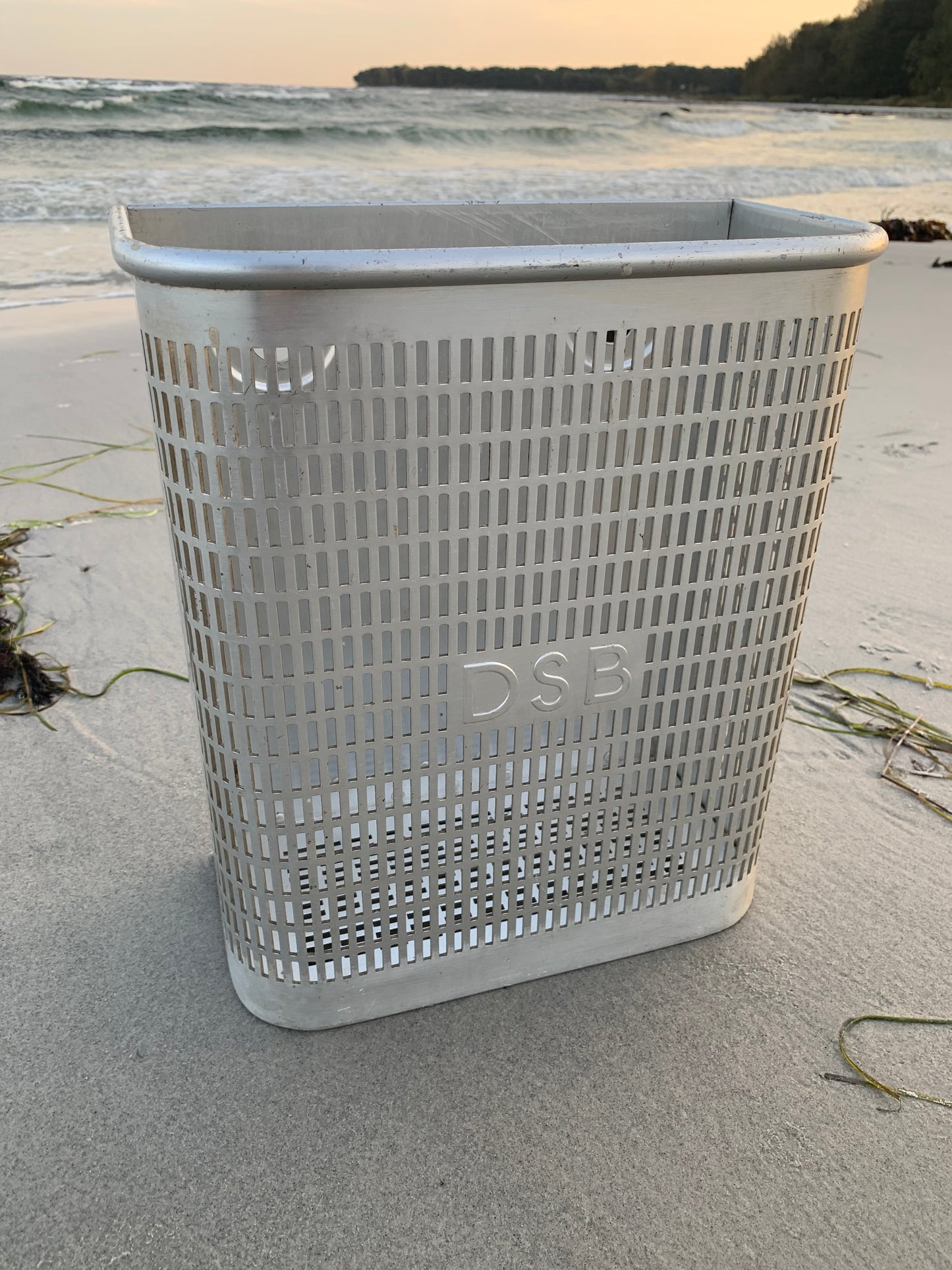 DSB Abfalleimer mit Logo