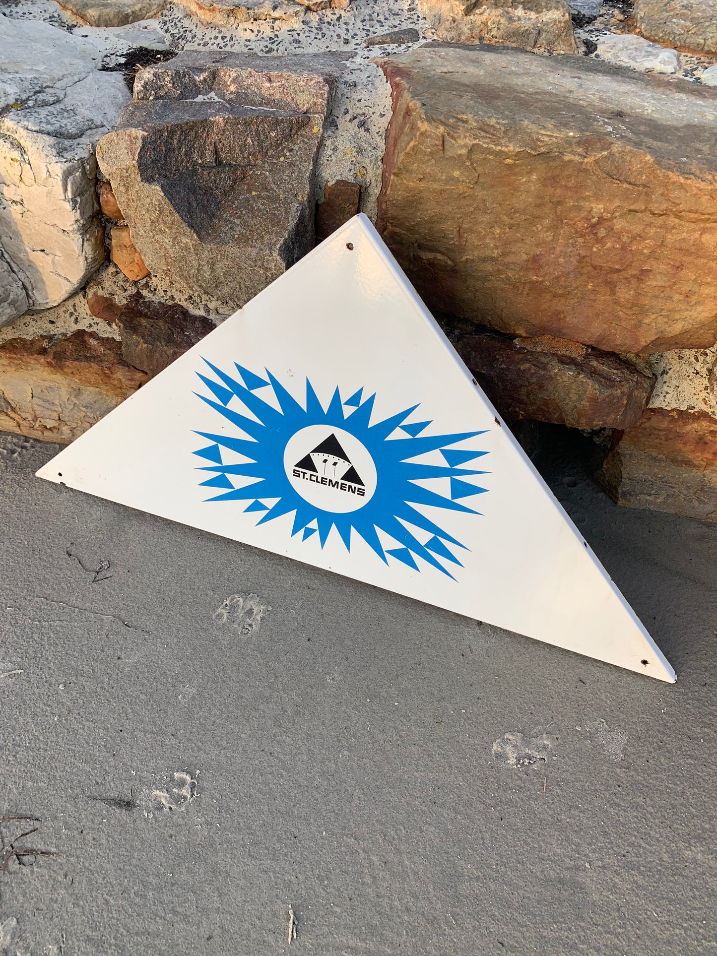 Schild von ST. CLEMENS DAIRY