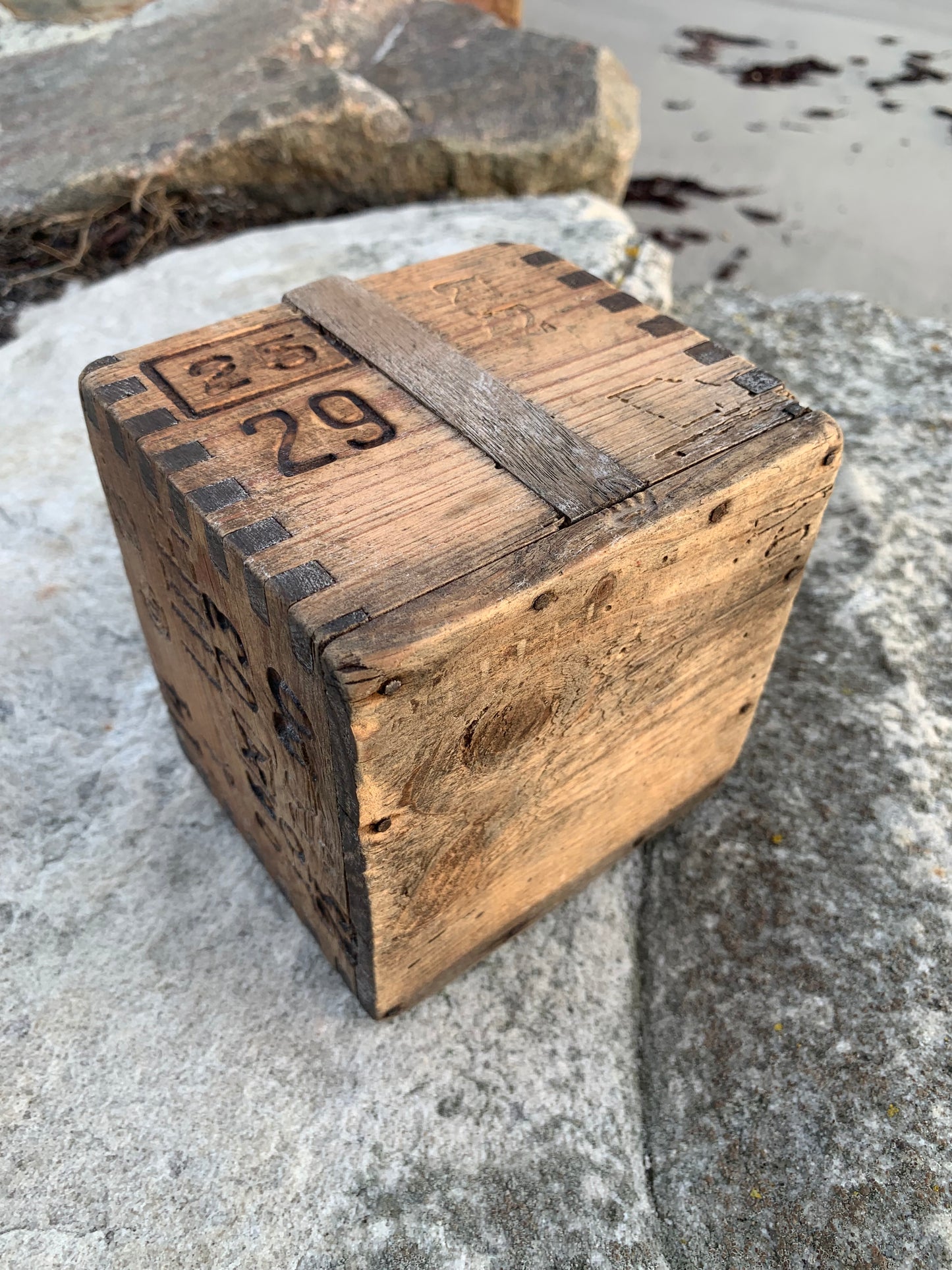 Holzbox