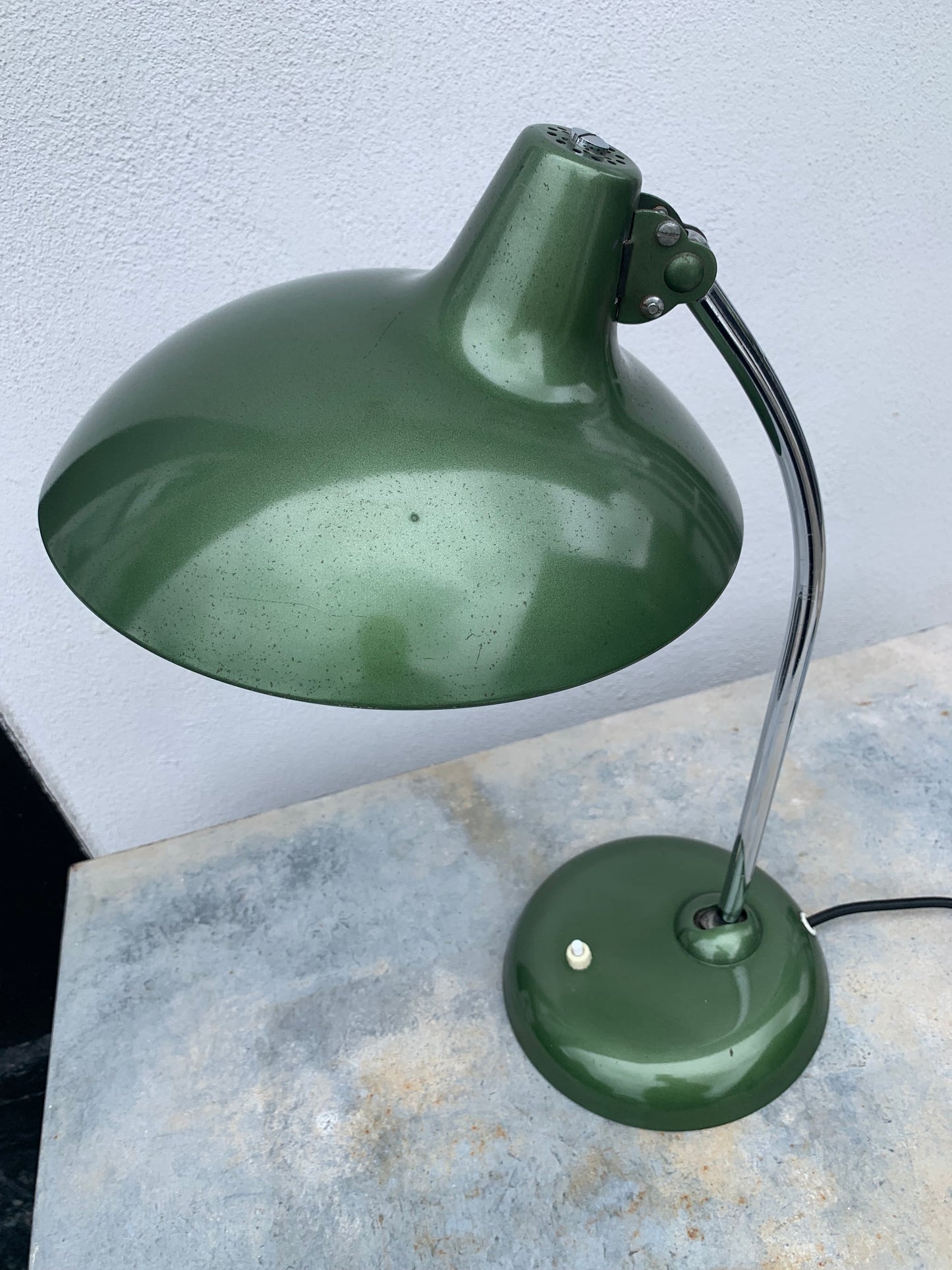 Kaiser Idell 6786 - Original grün