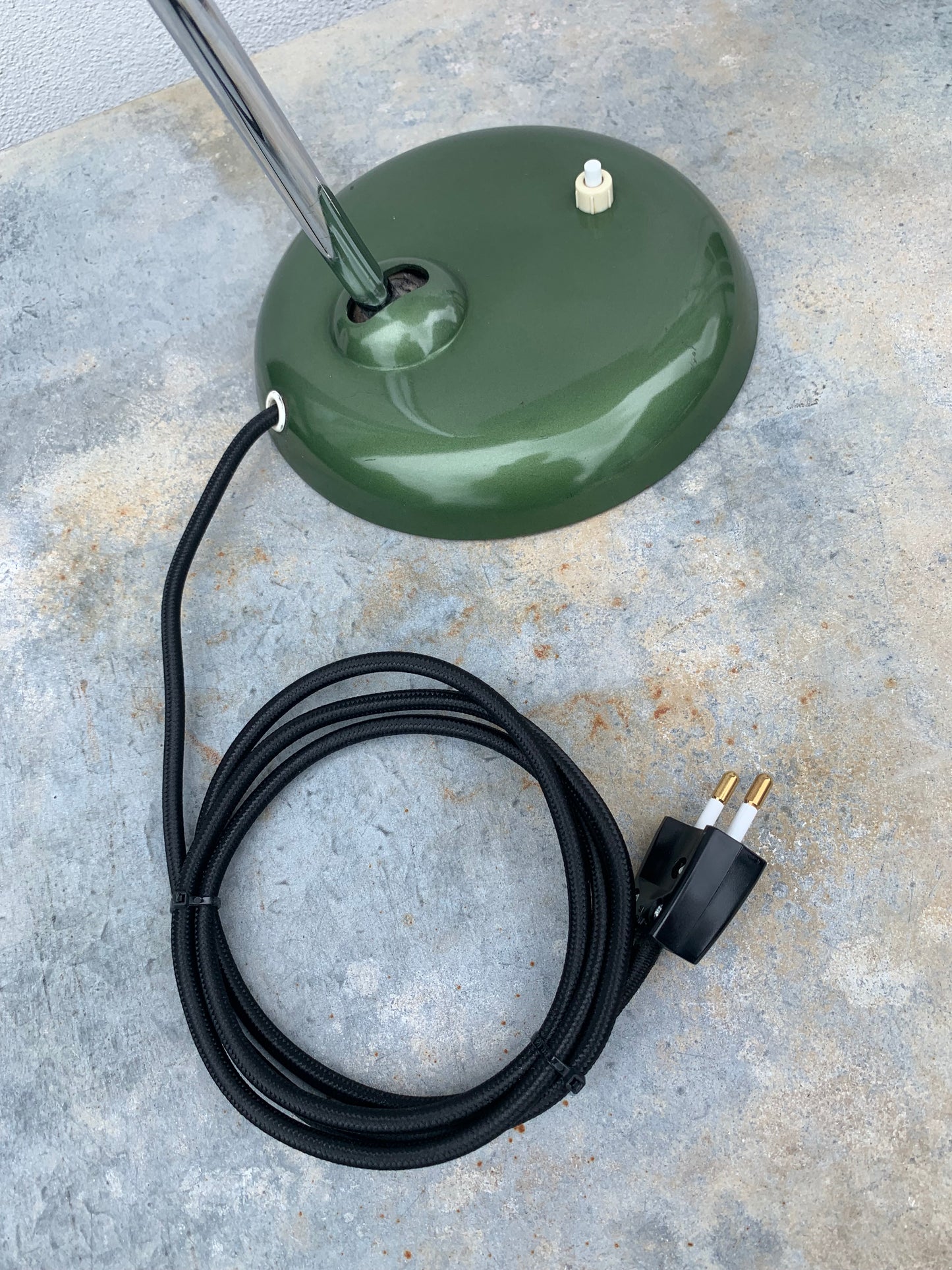Kaiser Idell 6786 - Original grün