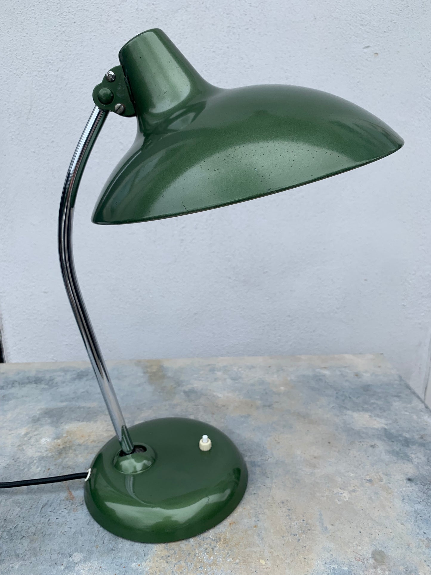 Kaiser Idell 6786 - Original grün