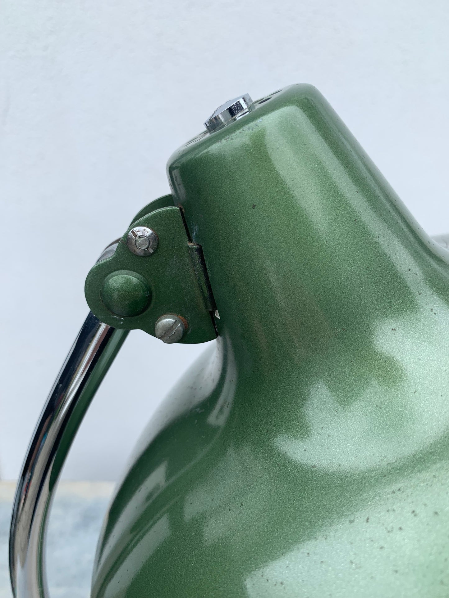 Kaiser Idell 6786 - Original grün