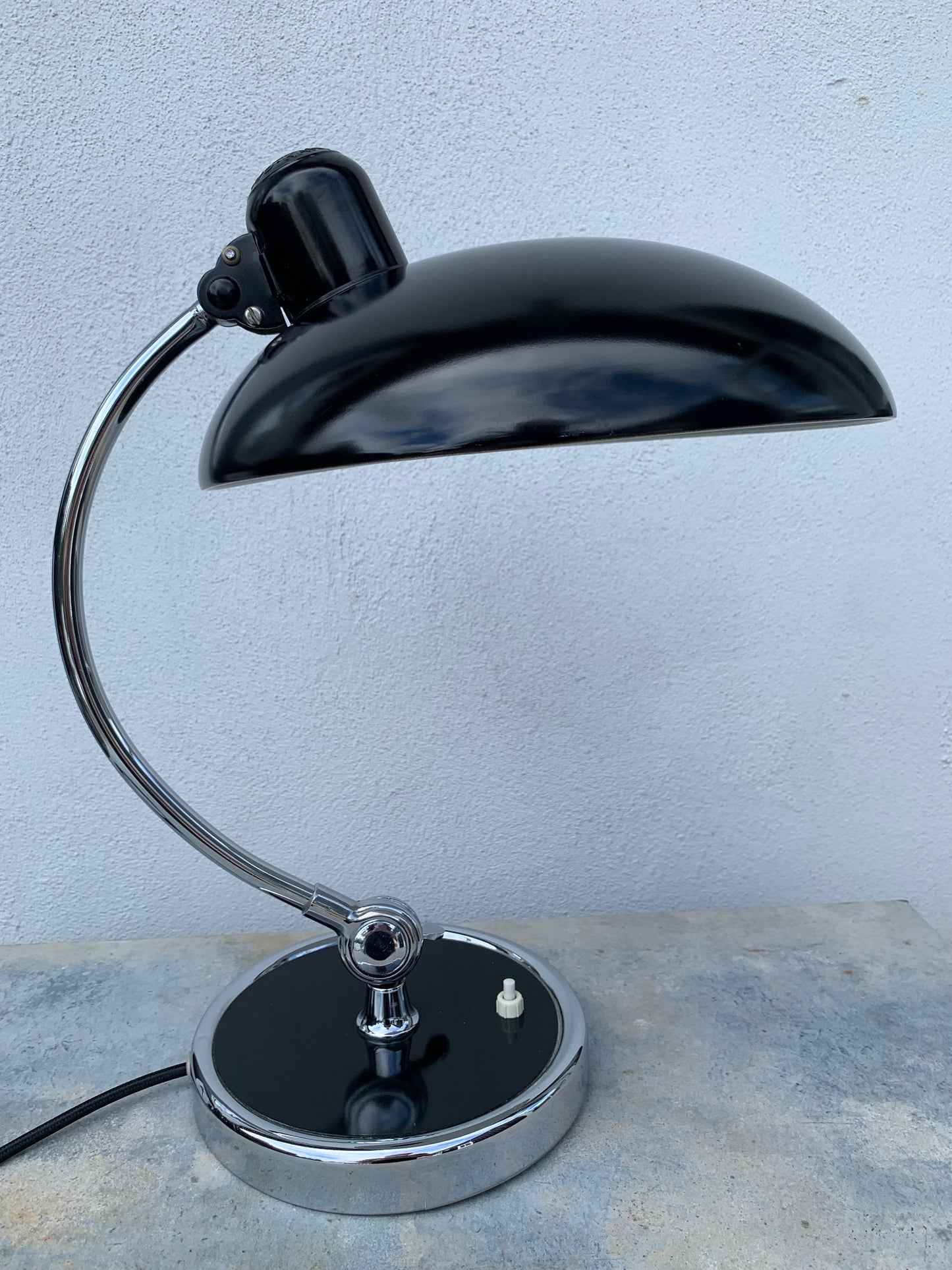 Kaiser Idell 6631 Präsident – Original Schwarz